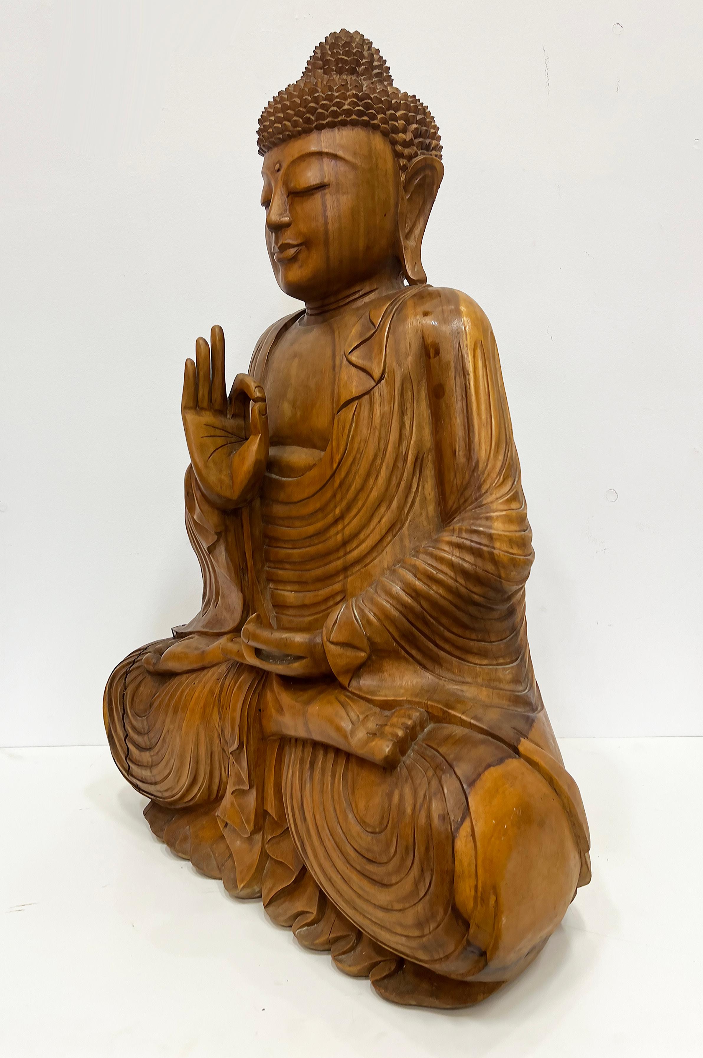 Übergroße handgeschnitzte asiatische Buddha-Skulptur im Vintage-Stil, Vitarka, Mudra-Lehrerin, Vitarka (Handgeschnitzt) im Angebot