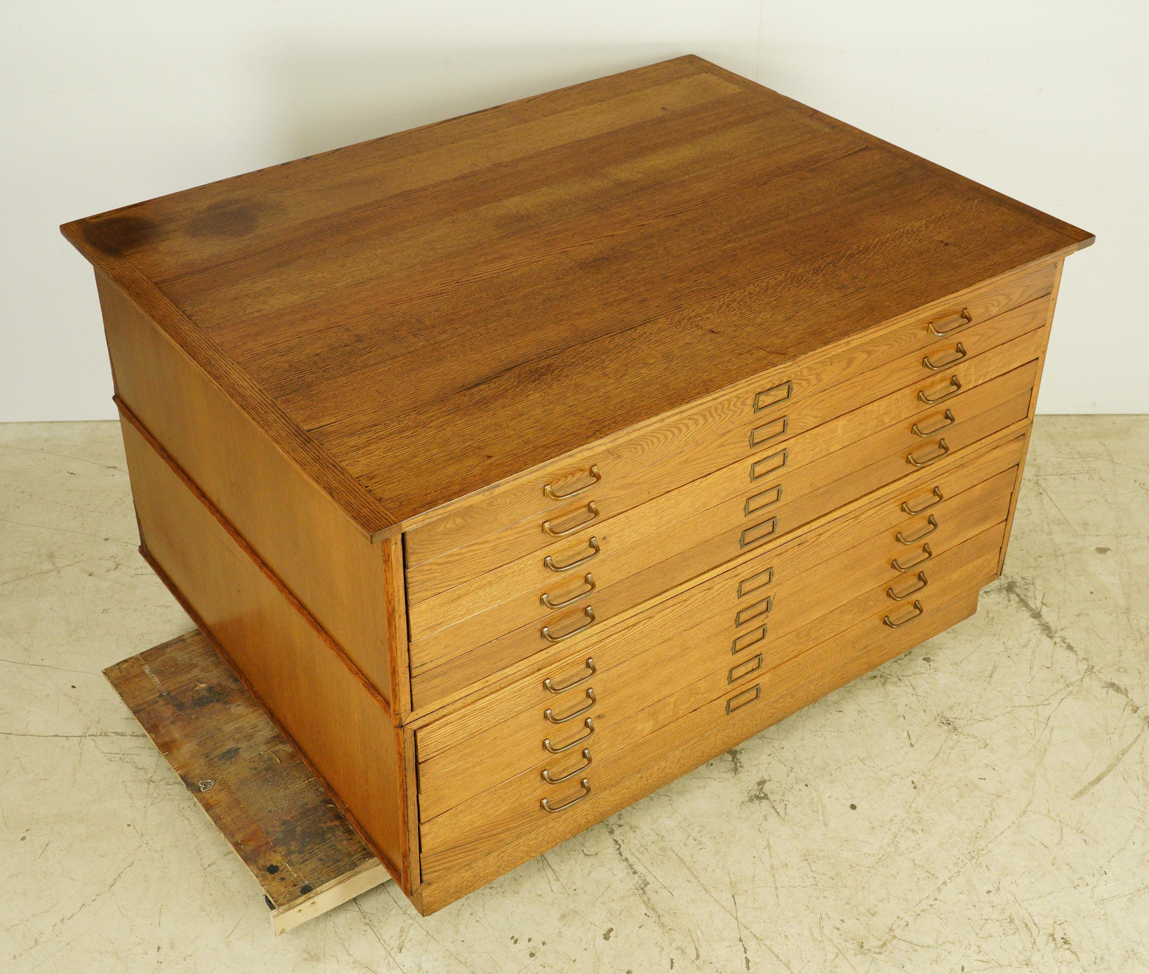 Oversize 10 Drawer Oak Flat File Map Cabinet For Sale 4