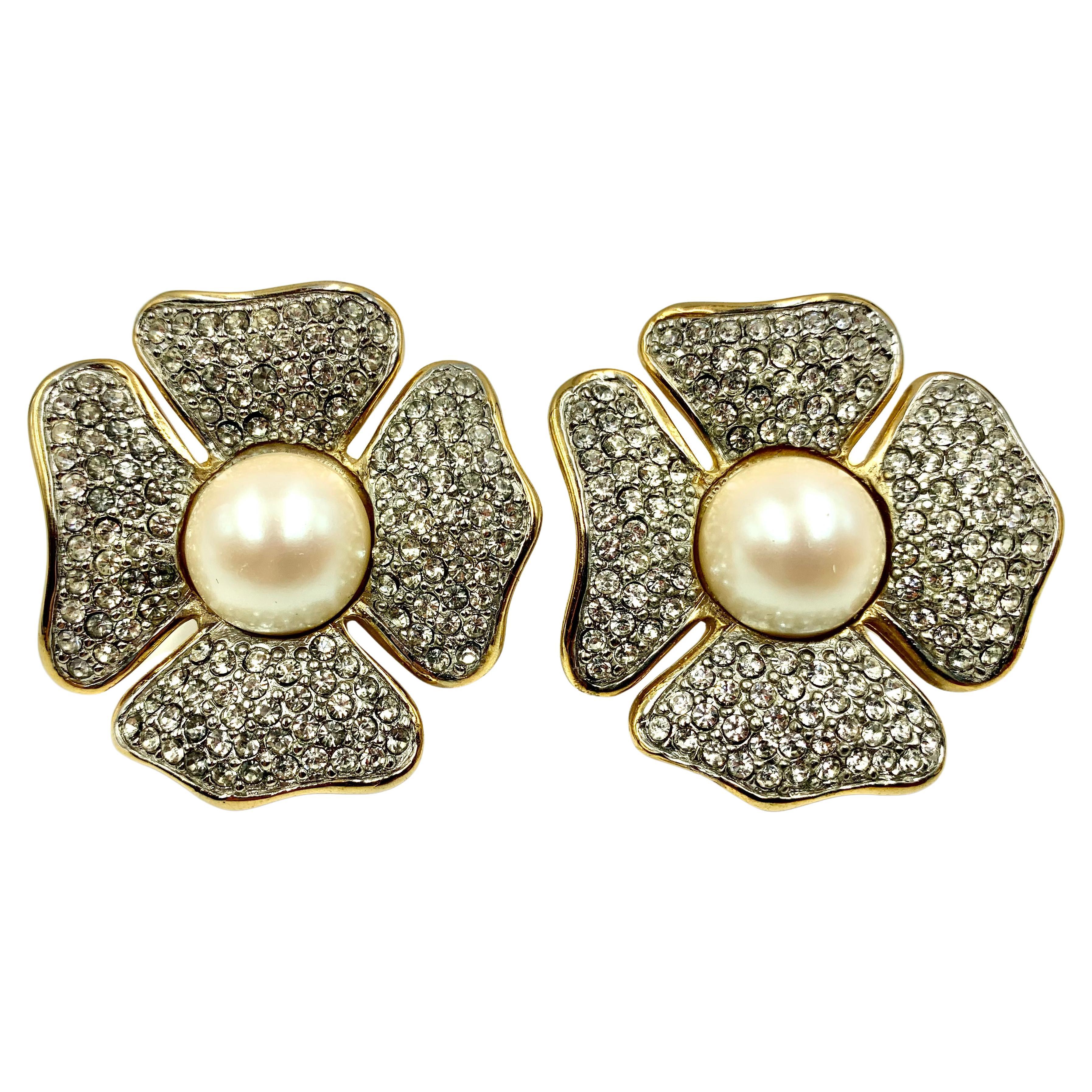 Oversize 1980s Vintage Valentino Four-Leaf Clover Faux Pearl Crystal Earrings For Sale