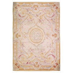 Tapis d'Aubusson français antique circa 1890 doré, 21' x 32'.