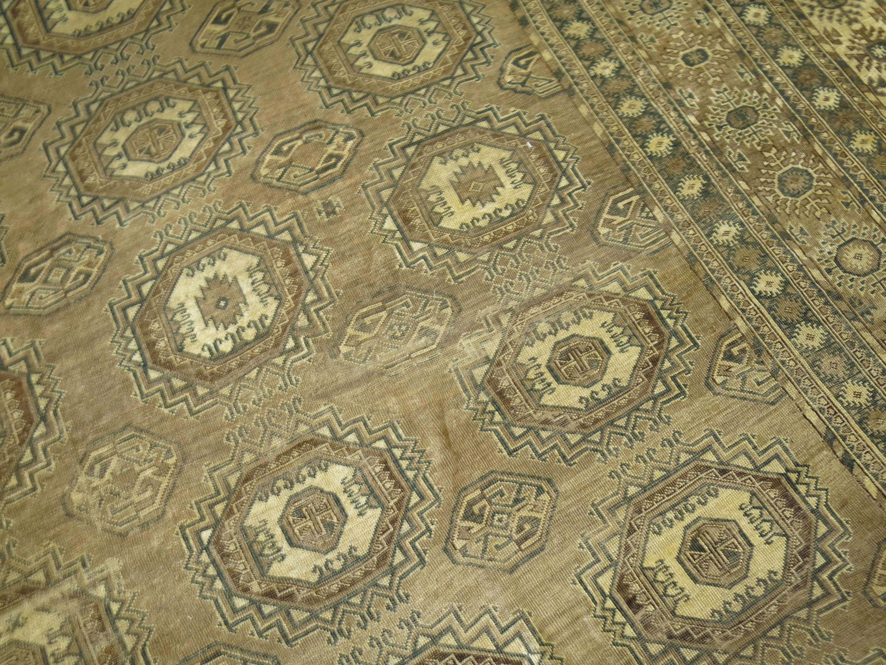 Übergroßer antiker Ersari-Teppich 1