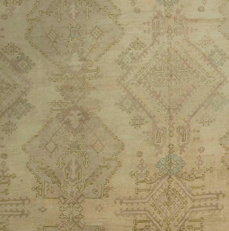 Oversize Antique Green Turkish Oushak Rug In Good Condition For Sale In New York, NY