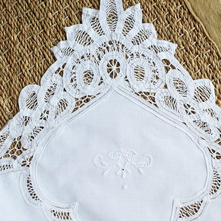 20th Century Oversize Antique Hand Made Crisp White Battenberg Lace Tablecloth