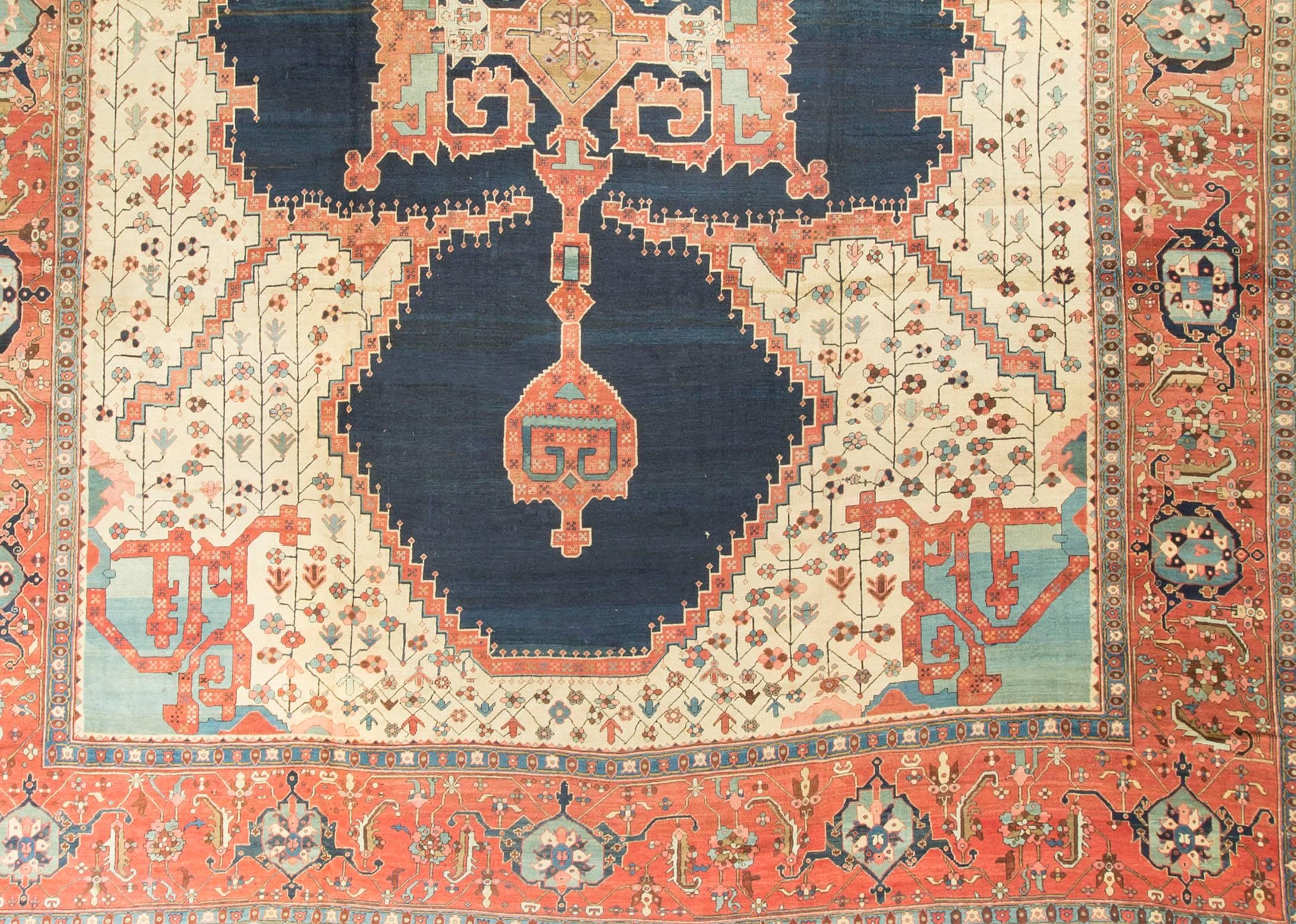 Persian Oversize Antique Heriz Serapi Rug, circa 1890  15'10 x 20'