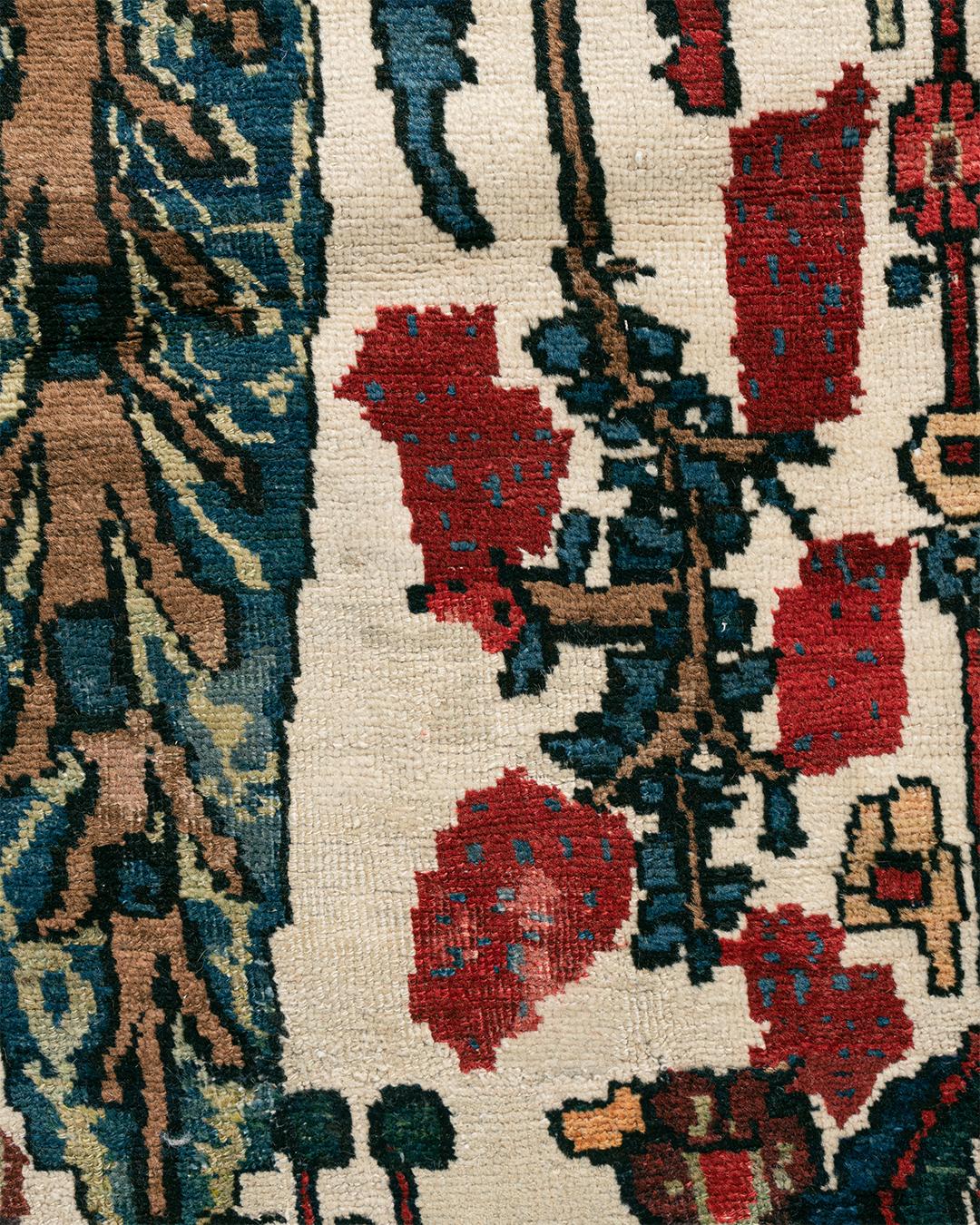 Wool Oversize Antique Persian Baktiari Rug, circa 1890  12' x 18'10 For Sale
