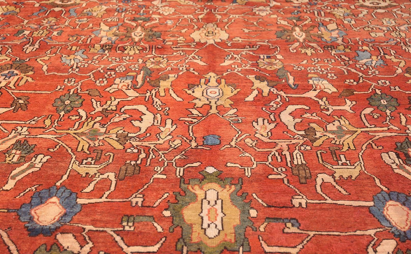 20th Century Antique Persian Sultanabad Rug. Size: 13 ft 6 in x 23 ft For Sale