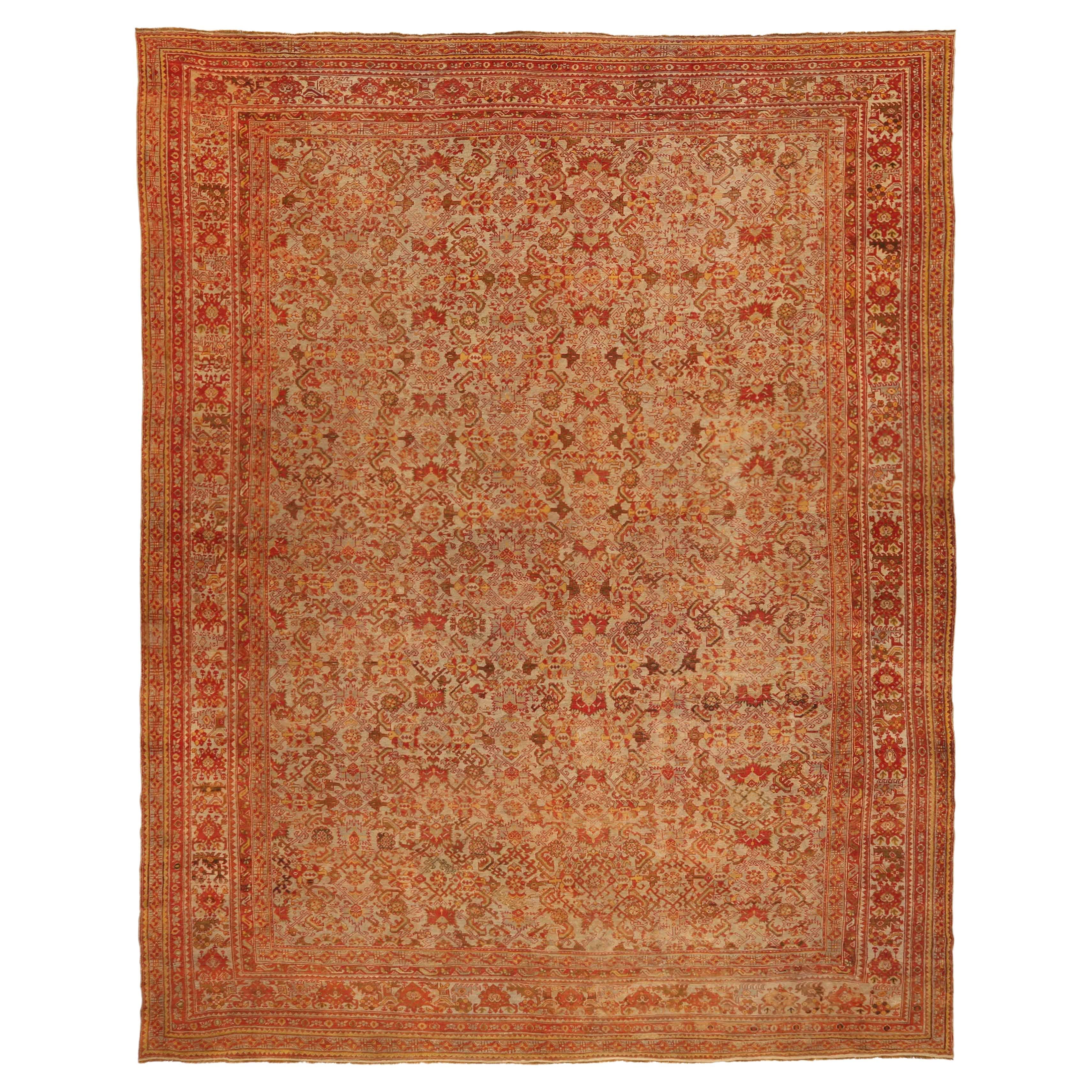 Tapis d'Oushak turc ancien surdimensionné