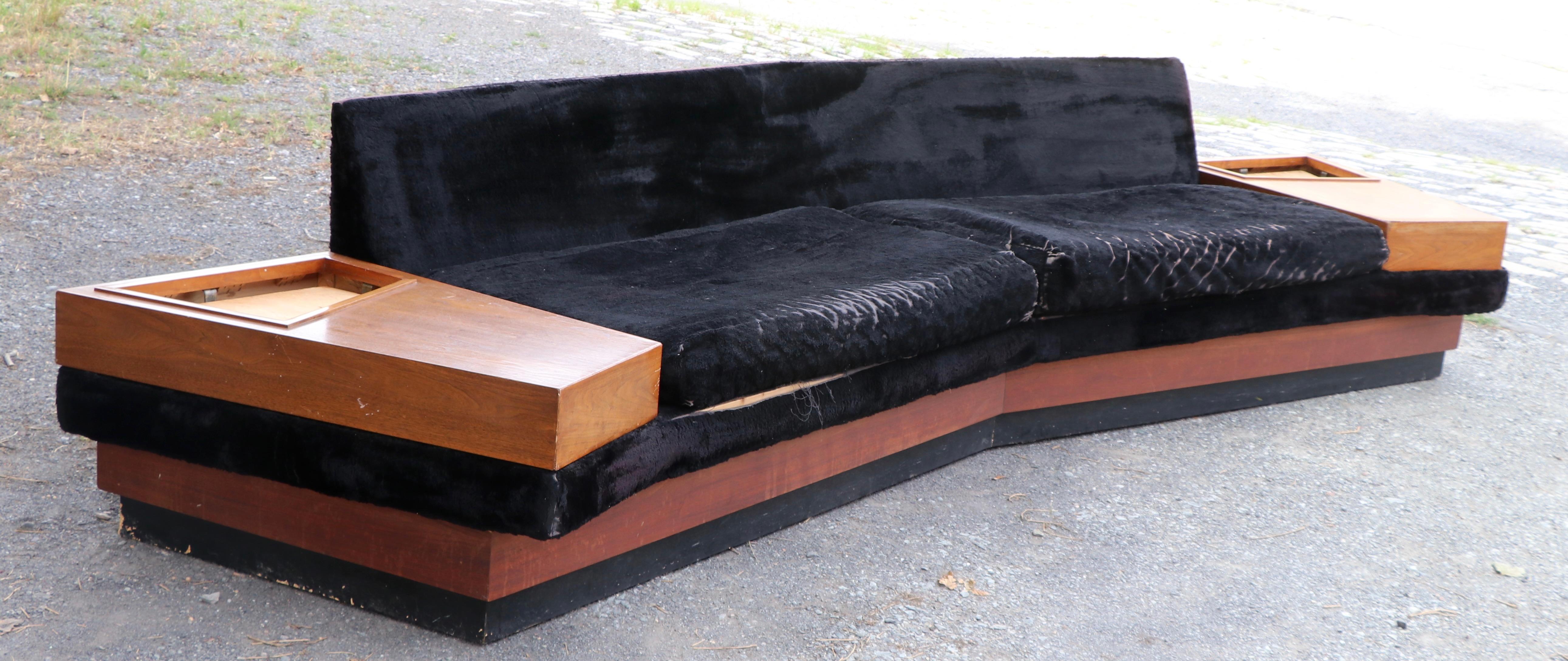 Oversize Boomerang Sofa by Adrian Pearsall 4