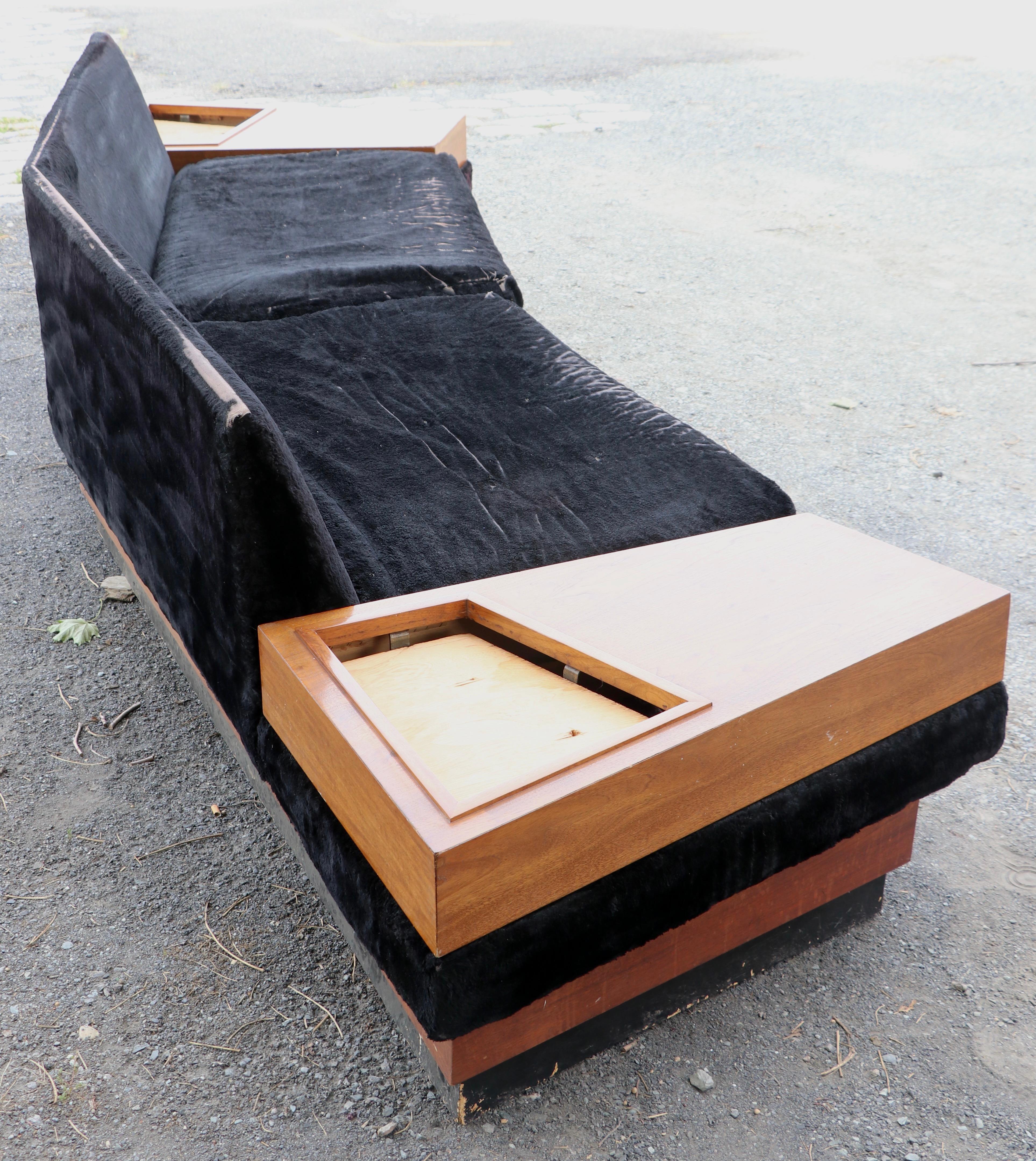 Oversize Boomerang Sofa by Adrian Pearsall 8