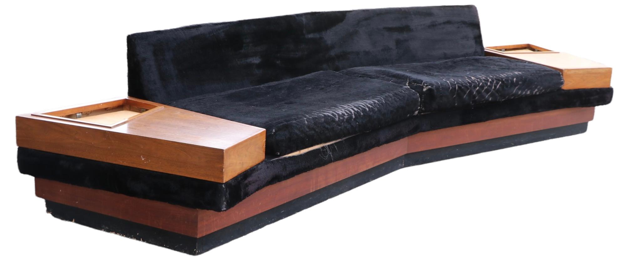 Oversize Boomerang Sofa by Adrian Pearsall 12