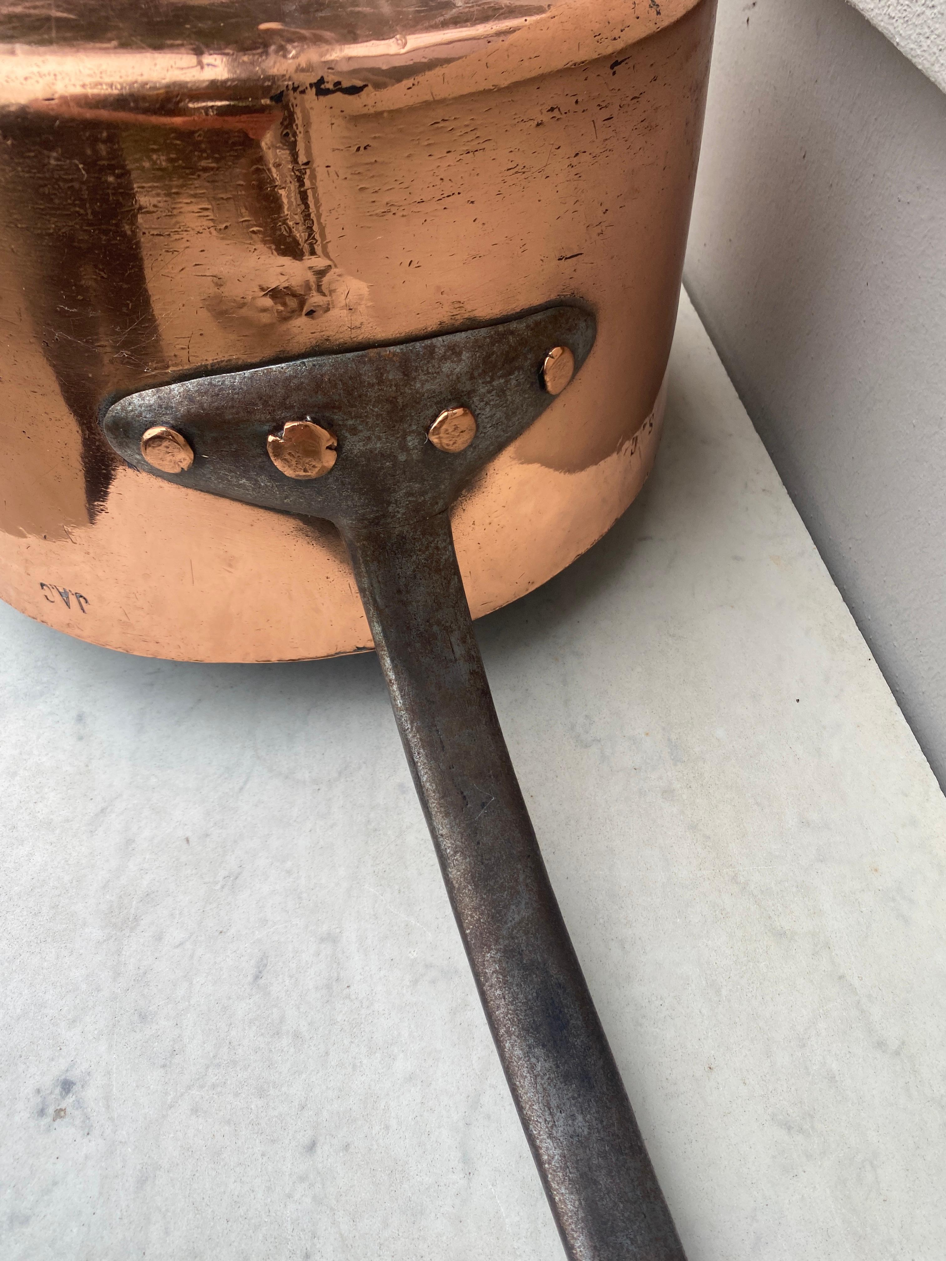 Oversize French Copper Pan Chamonix Palace In Good Condition For Sale In Austin, TX