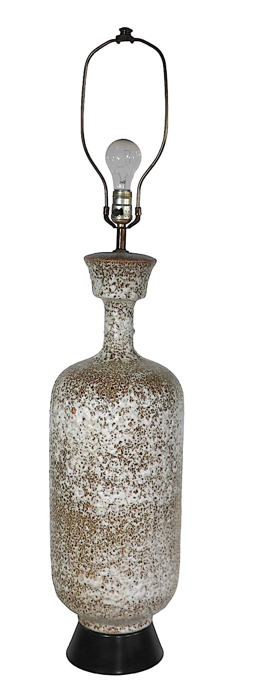 Oversize Hollywood Regency Mid Century Volcanic Glaze Table Lamp c 1950/1960's For Sale 4