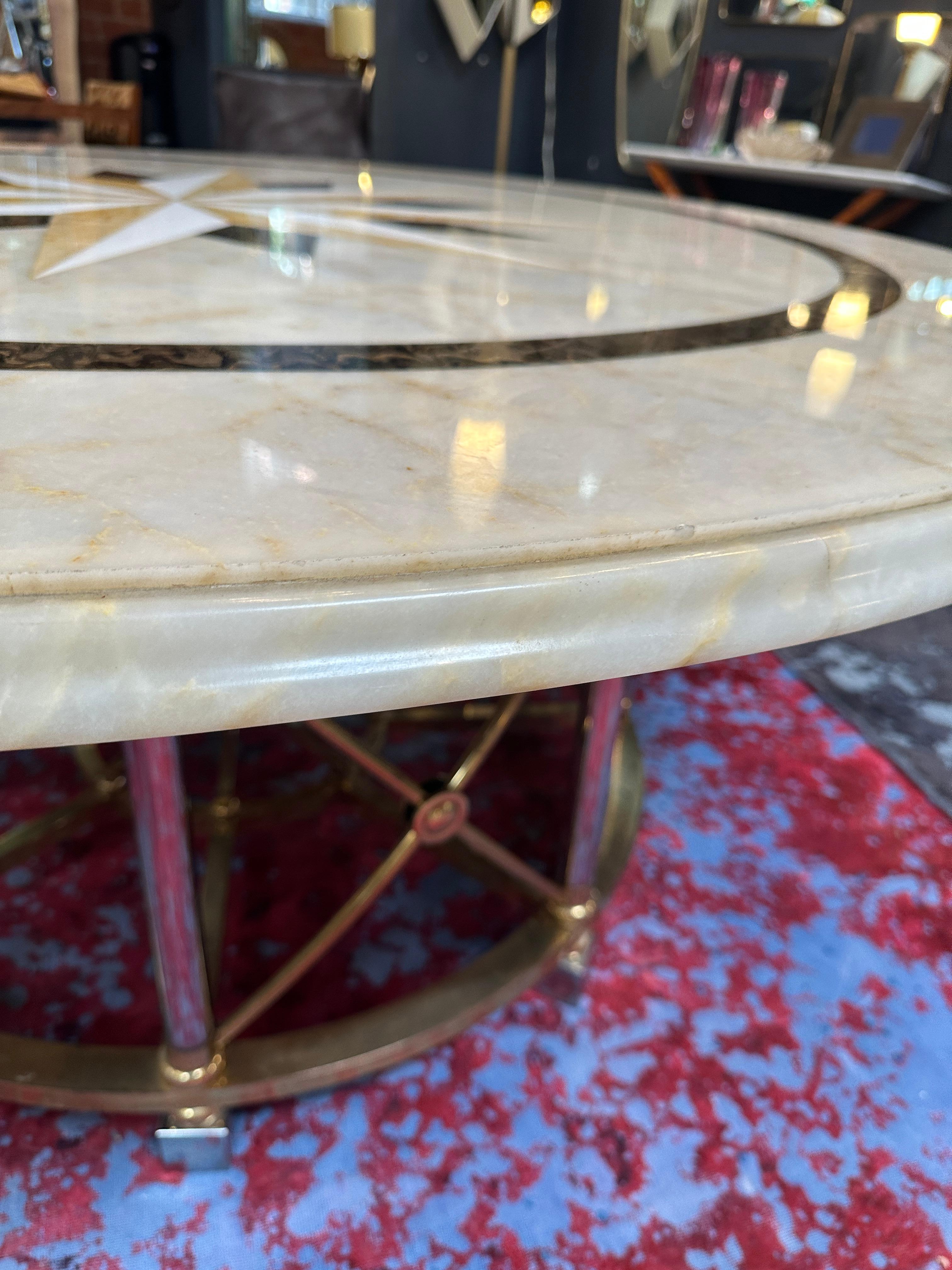 Italian Oversize Midcentury Round Marble Dining Table, 1960s For Sale