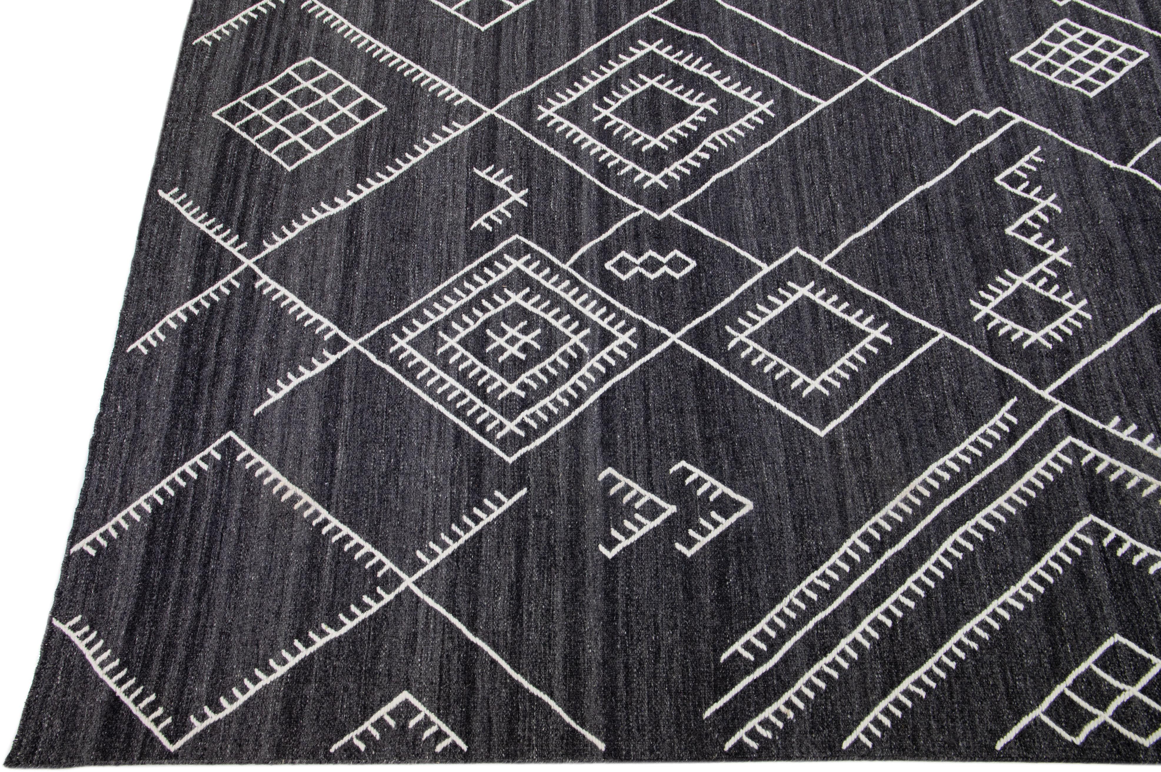 Indian Oversize Modern Kilim Flatweave Wool Rug With Dark Gray Field By Apadana For Sale