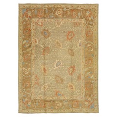 Tapis moderne surdimensionné en laine d'Oushak de couleur brun clair avec motif floral