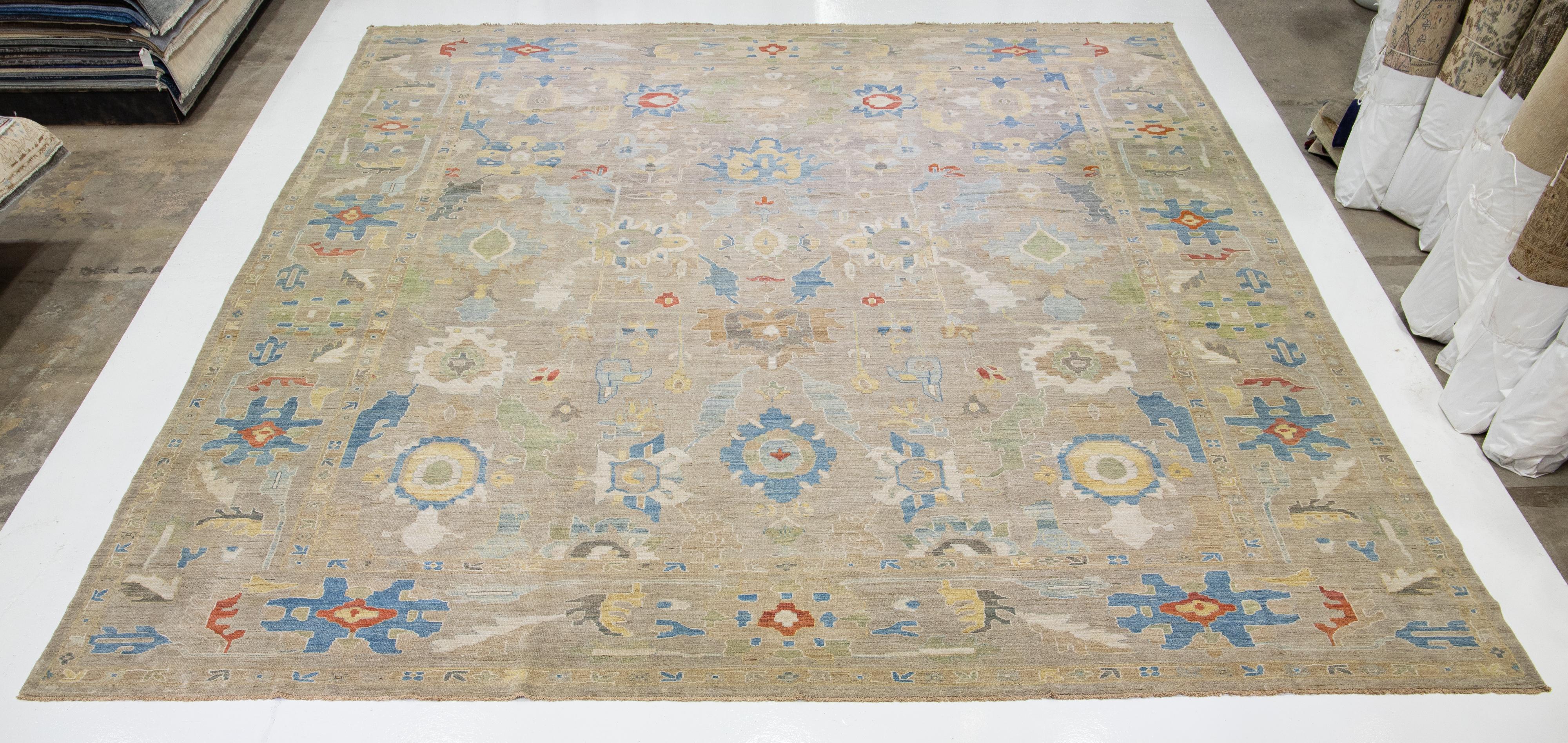 Moderner handgefertigter Sultanabad-Wollteppich in Beige in Übergröße mit Blumenmuster im Angebot 6