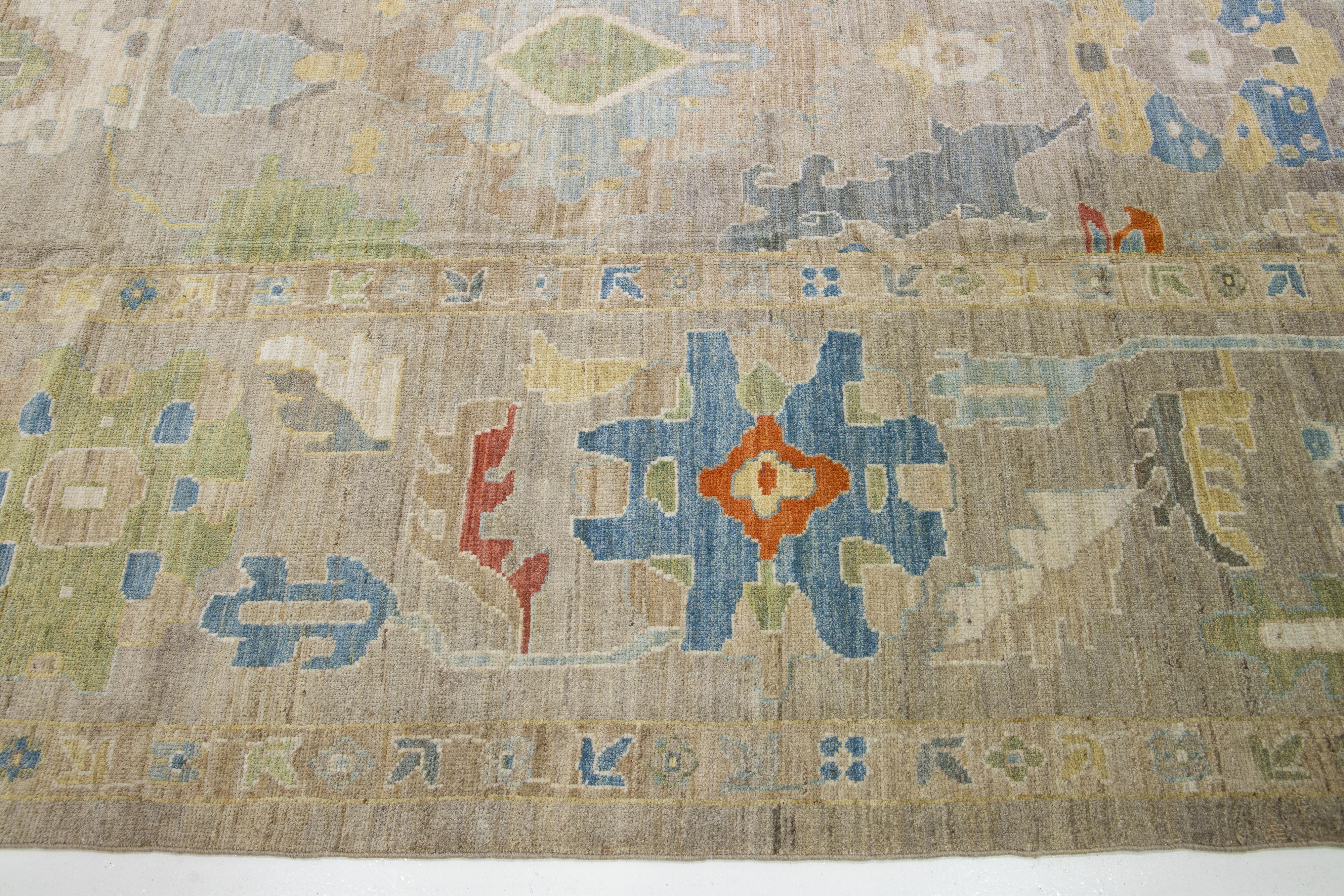 Moderner handgefertigter Sultanabad-Wollteppich in Beige in Übergröße mit Blumenmuster im Angebot 3