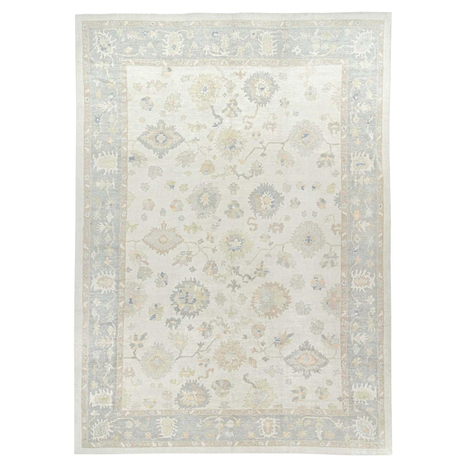 Handgewebter Teppich im Oushak-Stil in Übergröße, 14'4 x 20'8 cm im Angebot