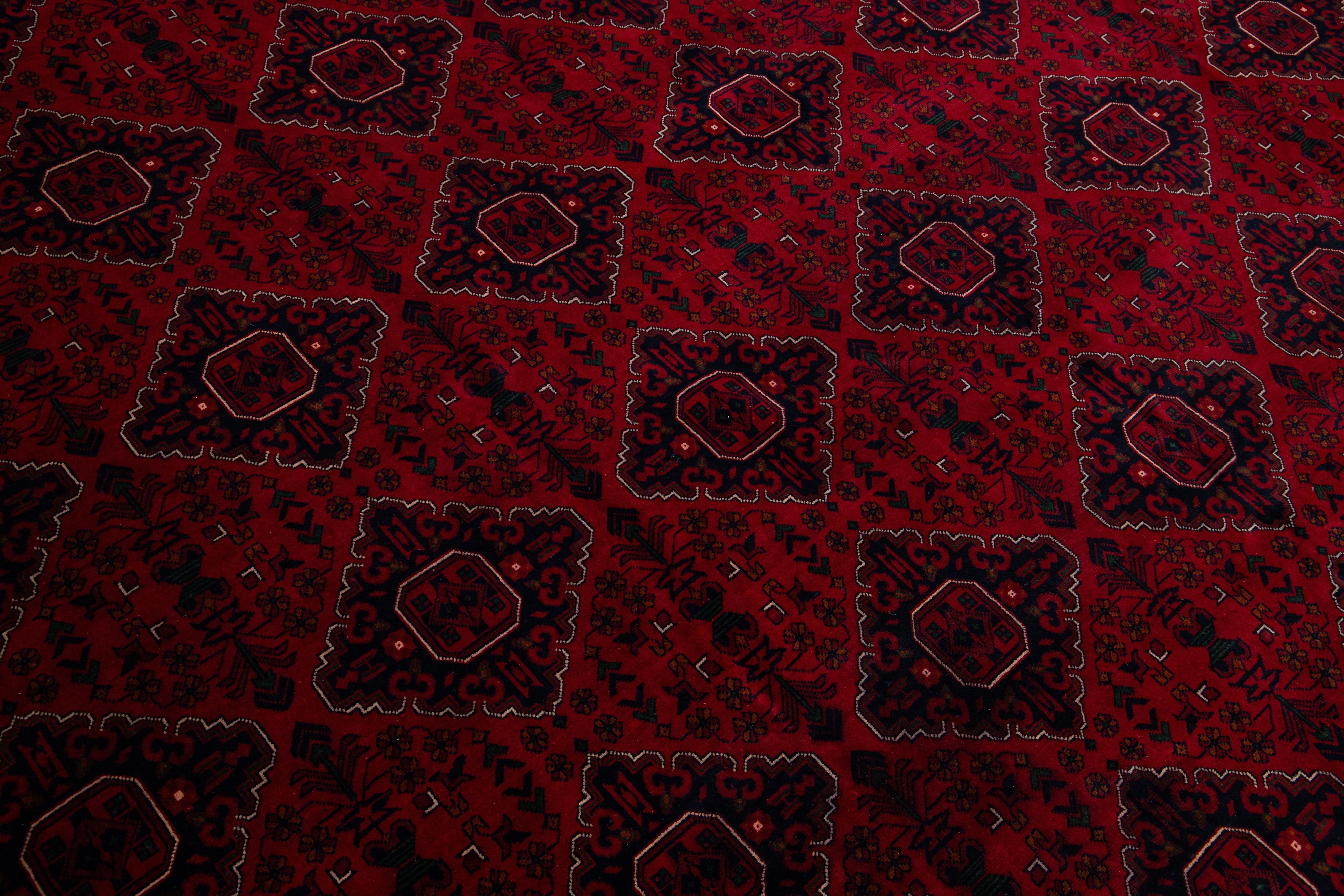 20th Century Oversize Red Vintage Bokhara Wool Rug With Geometric Pattern For Sale