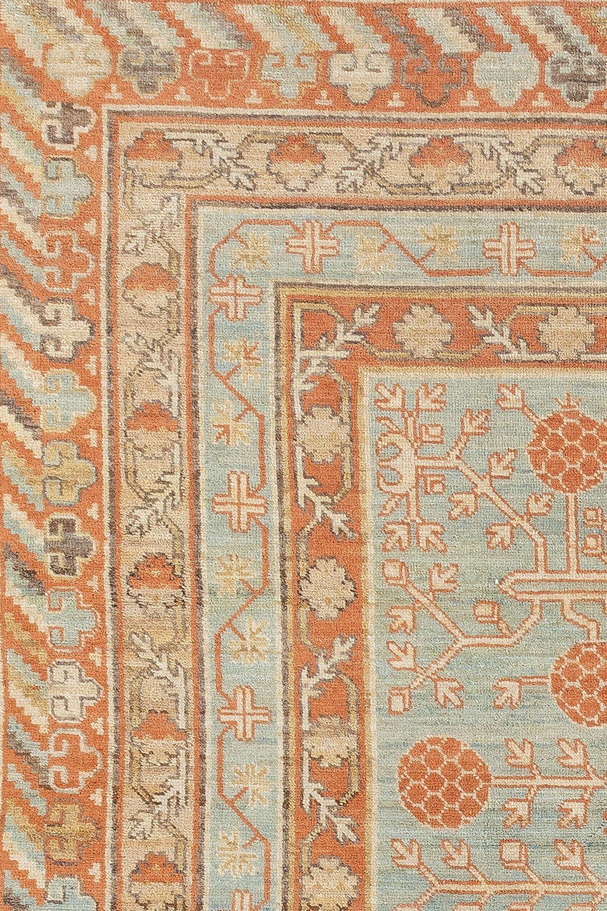 Übergroßer Vintage-inspirierter Khotan-Teppich im Angebot 4