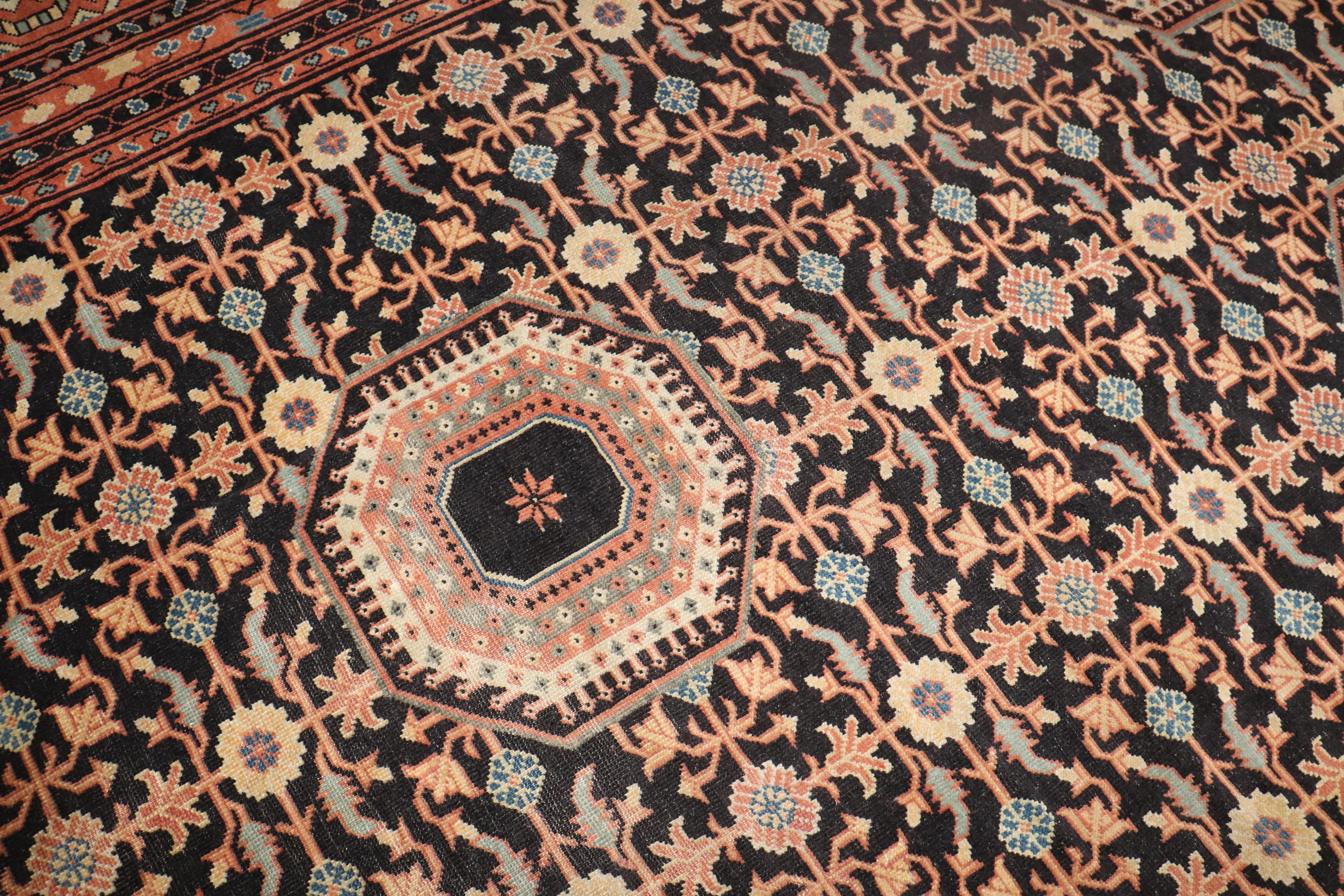 Übergroßer Samarkand-Teppich im Vintage-Stil (Khotan) im Angebot