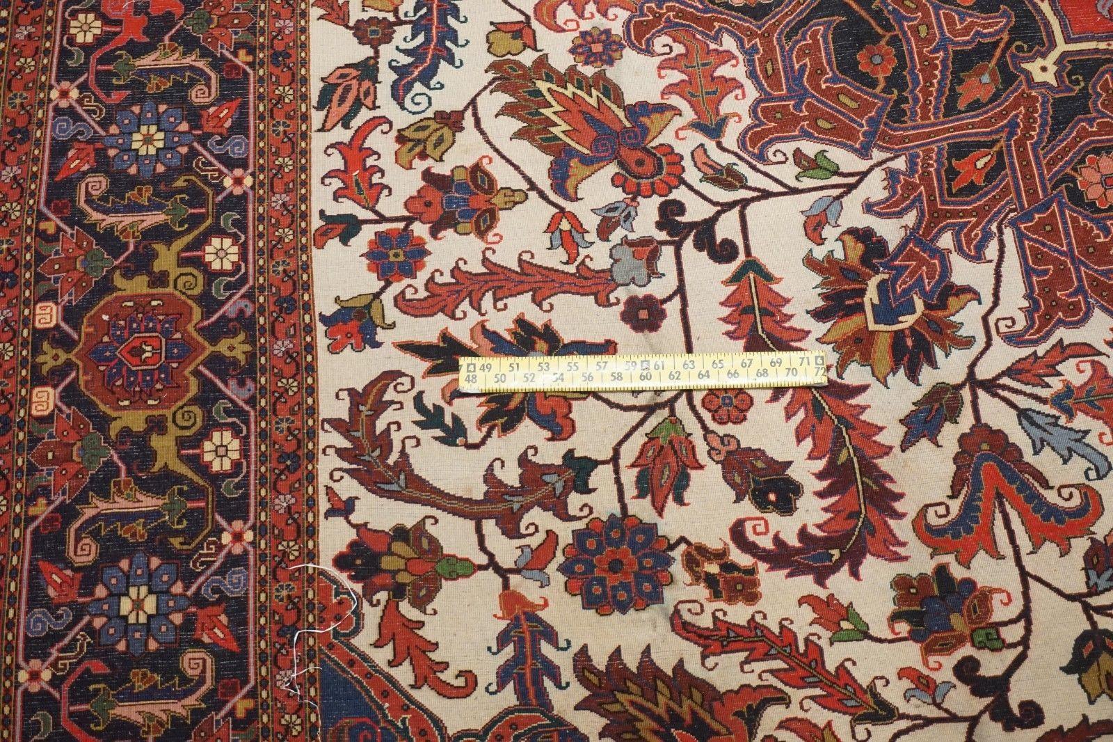 Oversize Vintage Persian Heriz Serapi For Sale 1