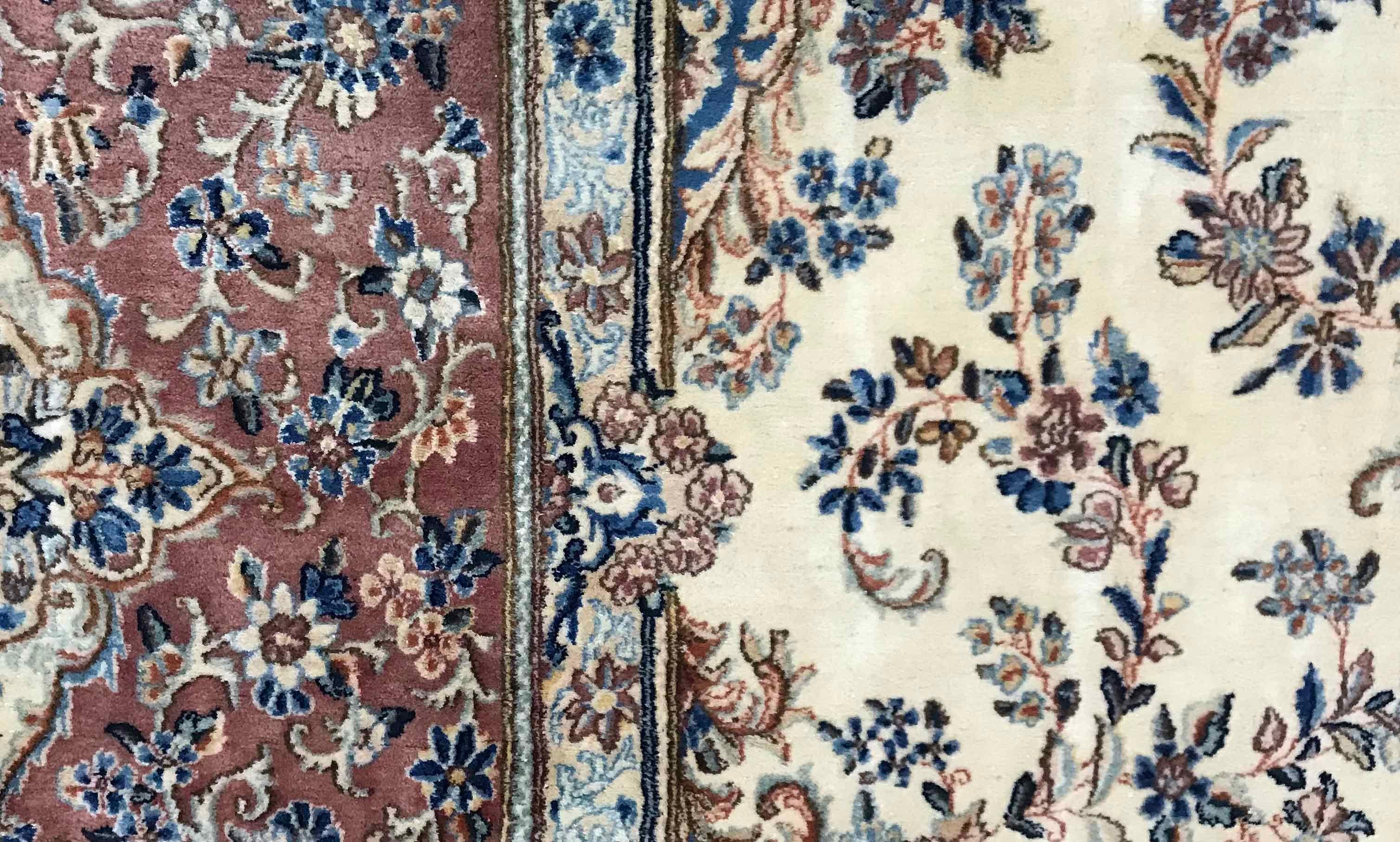 Alfombra vintage persa Kerman de gran tamaño, circa 1940 11'11 x 19'3. Kirman en venta