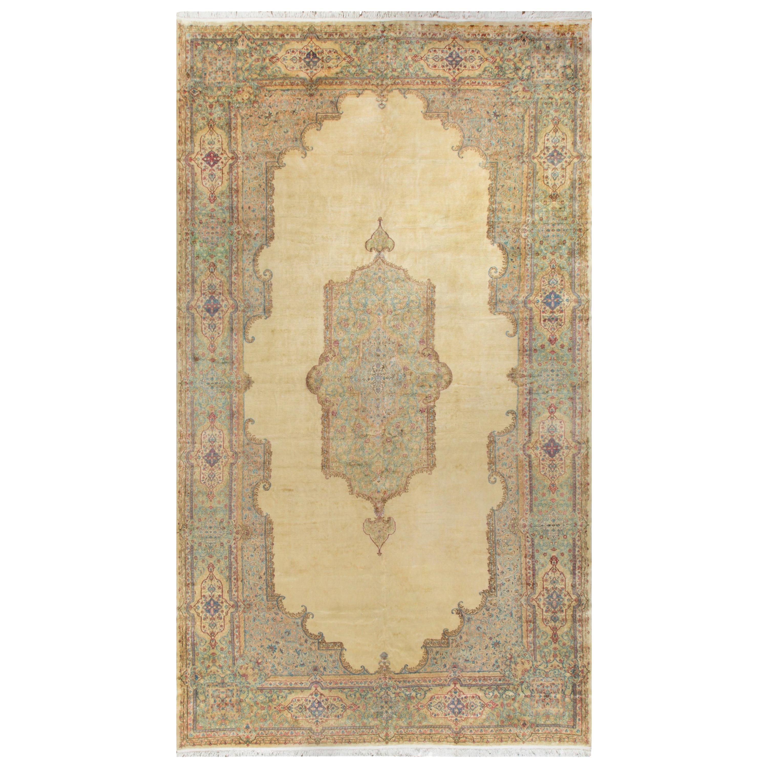 Oversize Vintage Persian Kirman circa 1940 Rug Carpet 12' x 21'. For Sale