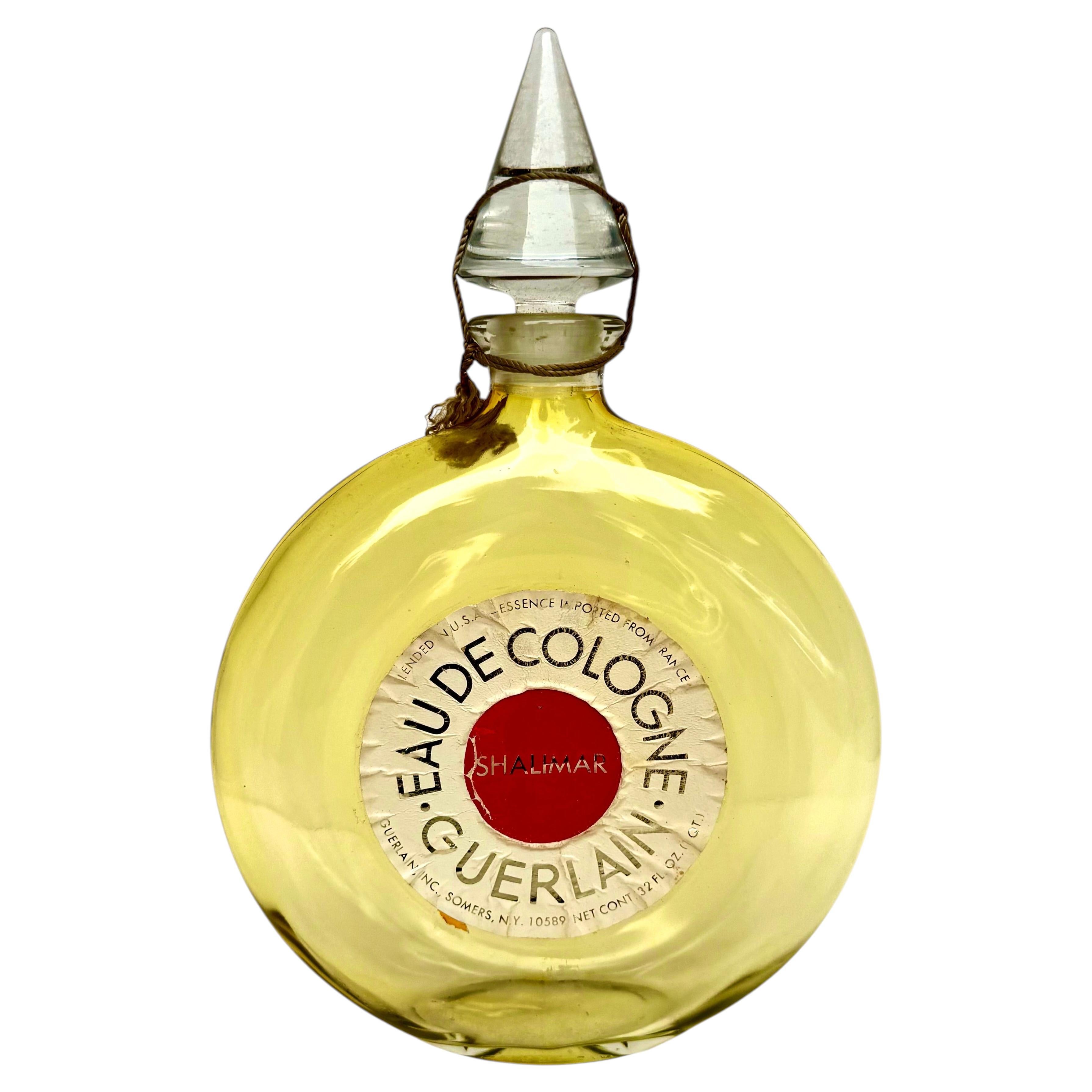Espositore oversize da 12" H. Bottiglia di profumo "Shalimar Eau De Cologne" Paris 1974