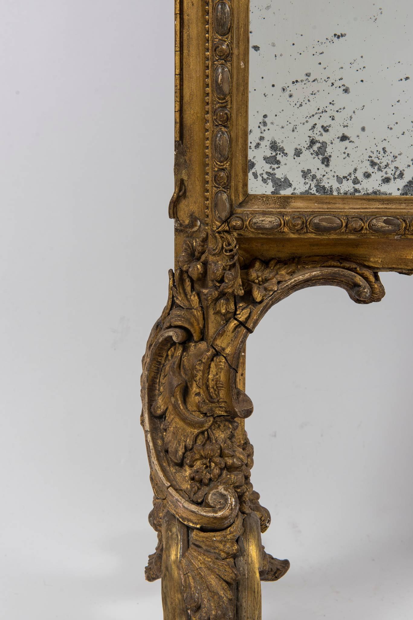 Oversized 18th Century Louis XV Carved Giltwood Fire Screen Mirror In Good Condition In Houston, TX