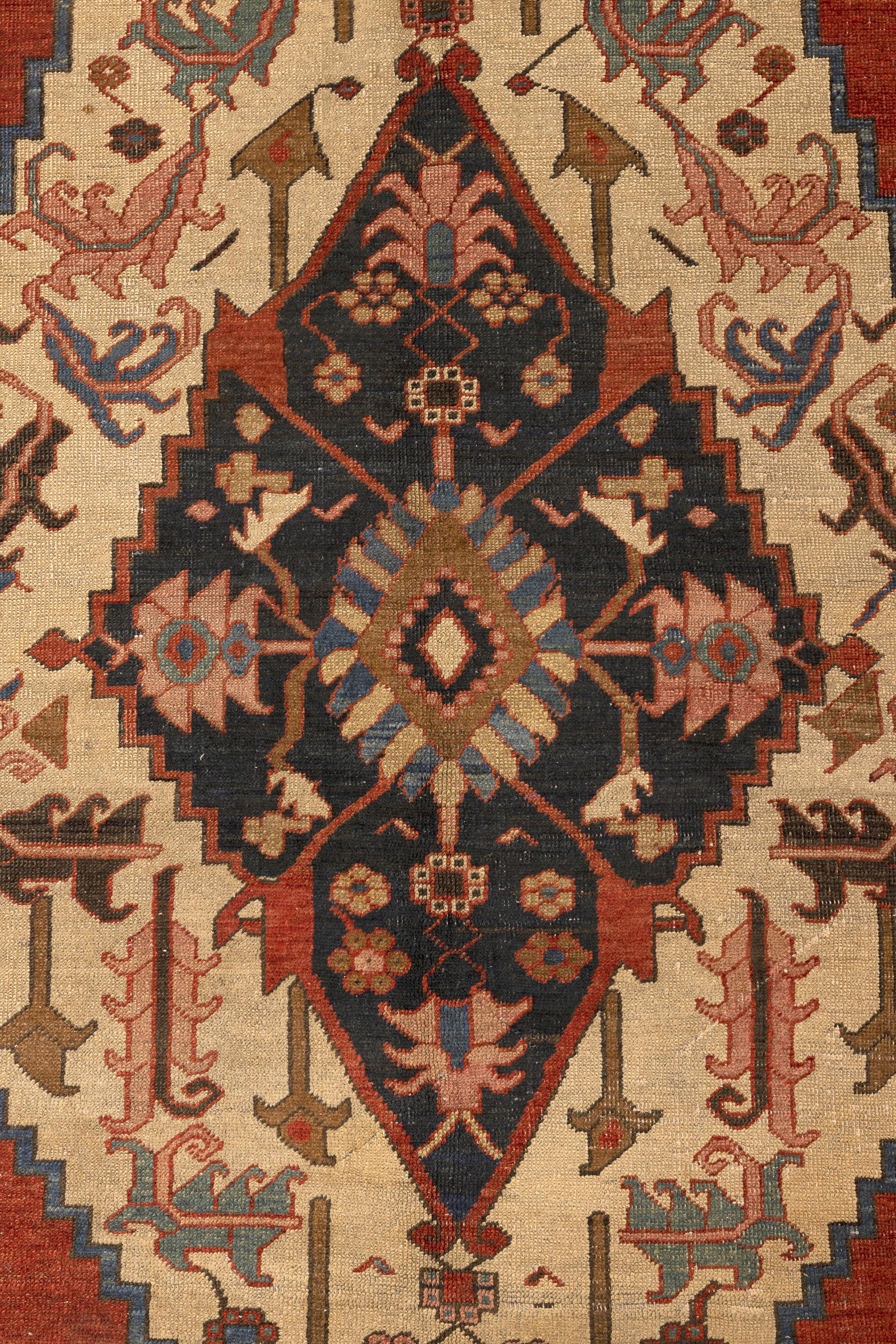 Oversized 19th Century Hand-Knotted Serapi Carpet in Rust and Indigo Wool (19. Jahrhundert) im Angebot