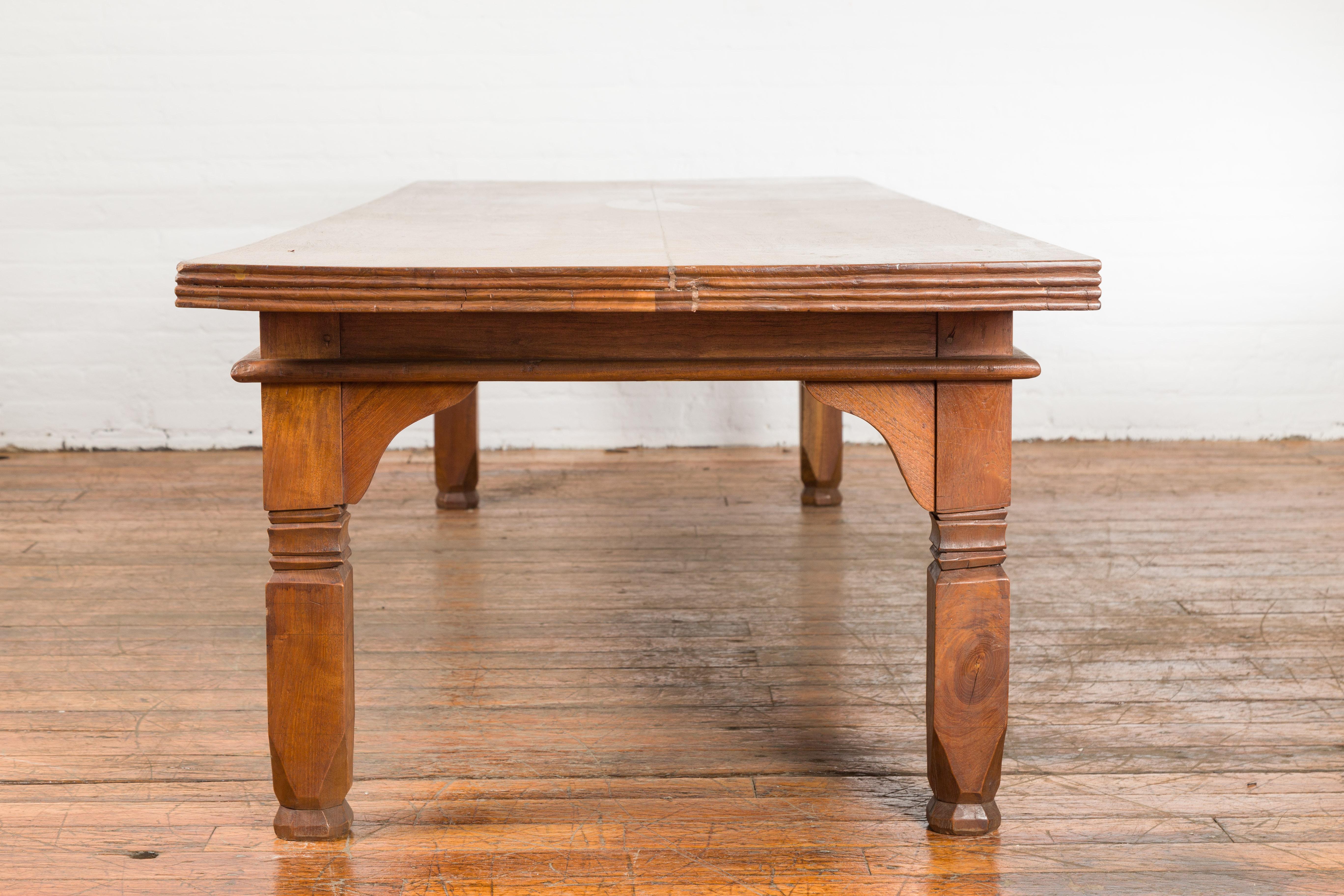 Oversized 19th Century Indonesian Coffee Table with Reeded Edge and Carved Legs For Sale 5