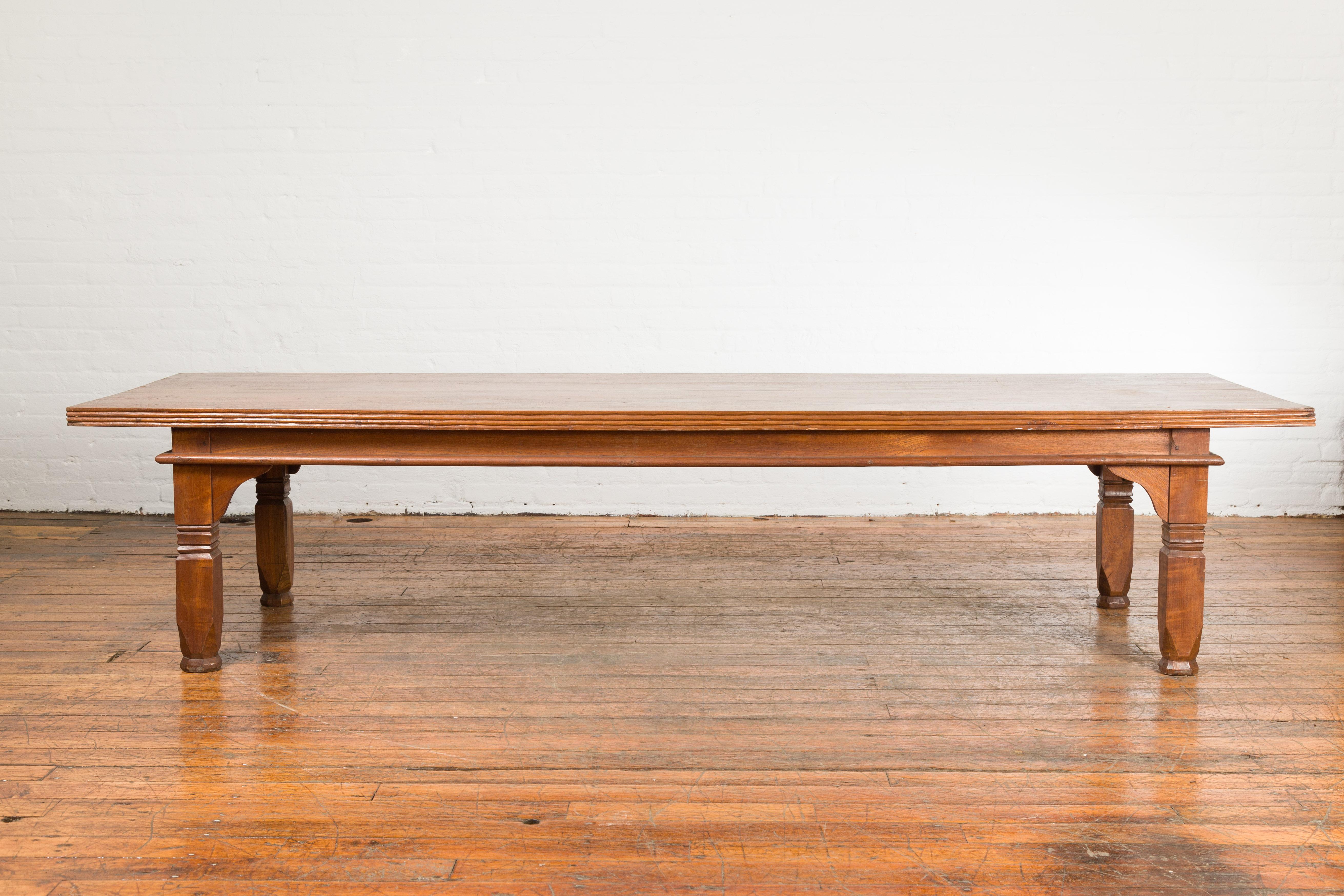Oversized 19th Century Indonesian Coffee Table with Reeded Edge and Carved Legs For Sale 7
