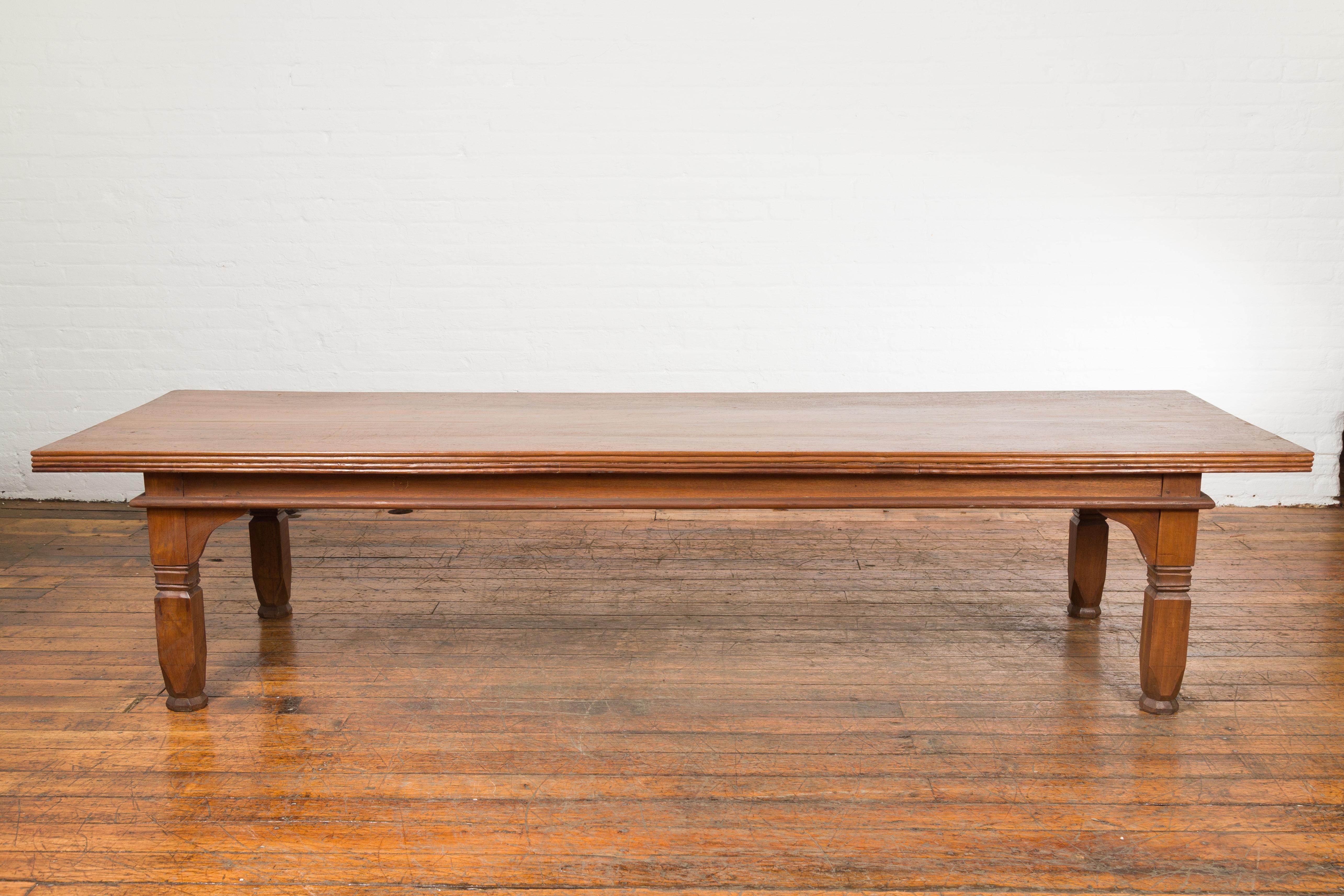 Oversized 19th Century Indonesian Coffee Table with Reeded Edge and Carved Legs For Sale 2