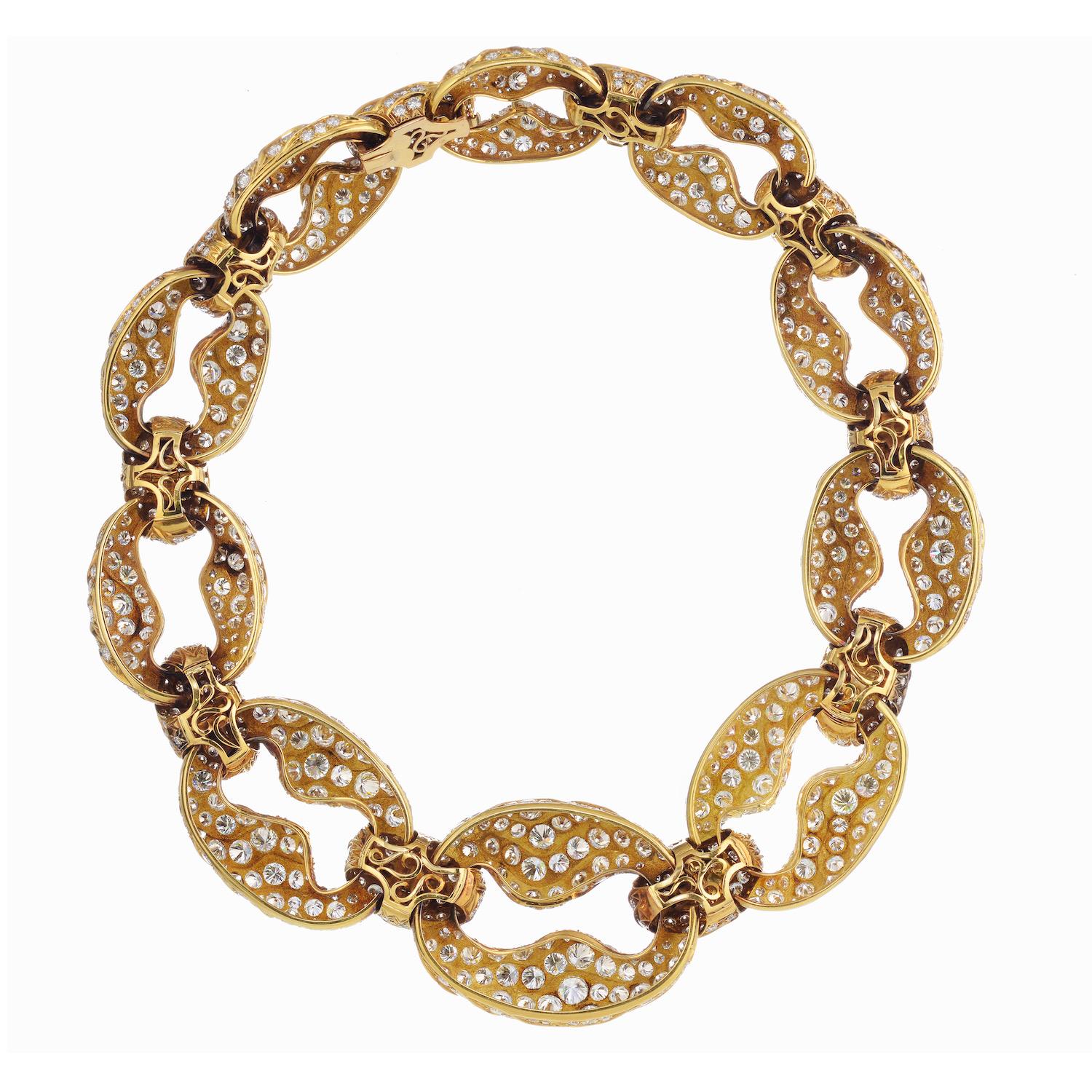 Women's 250 Carat 18K Yellow Gold Round Cut Diamond Link Collar Necklace