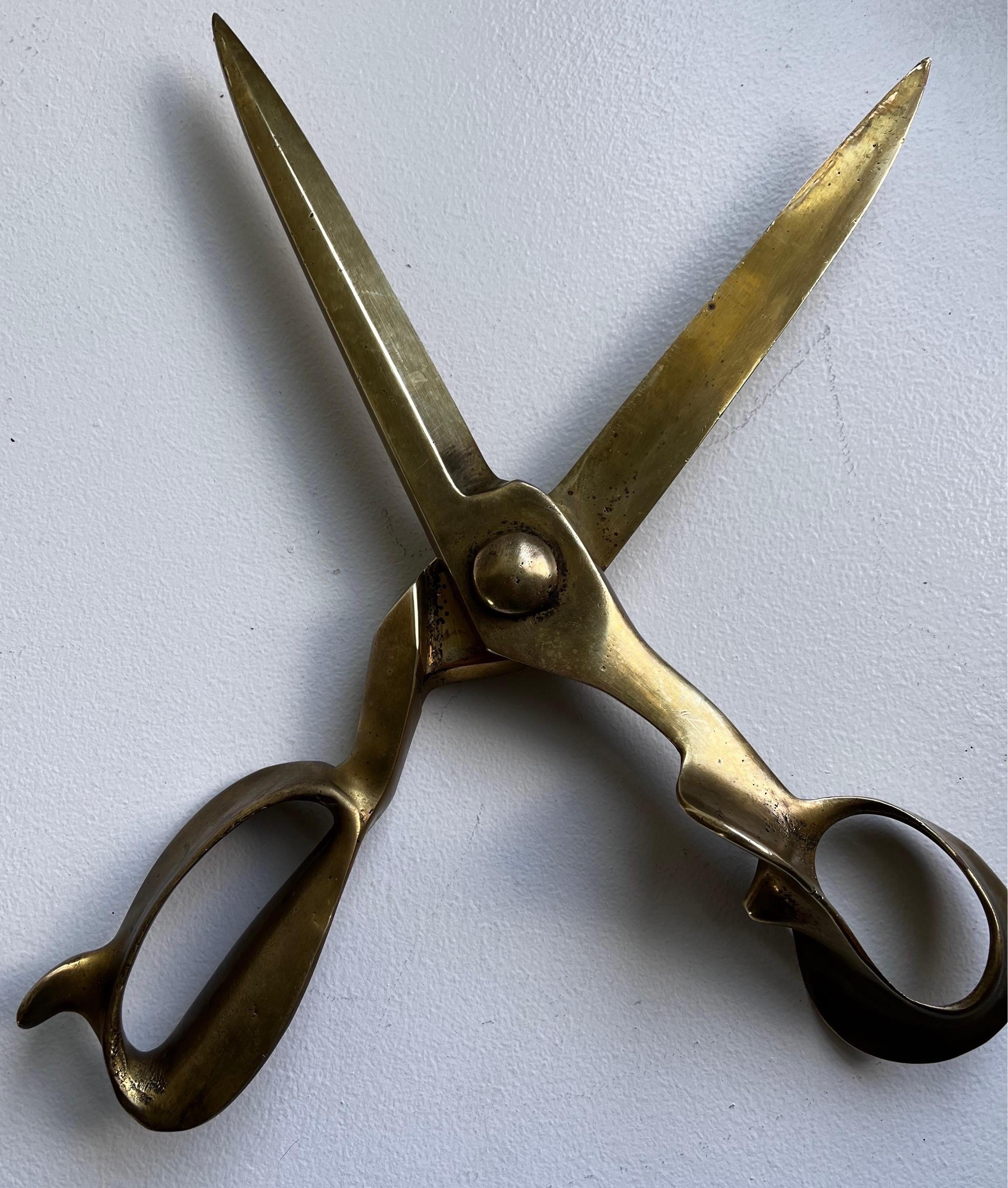 Mid-20th Century Oversized Advertising Store Display Scissors For Sale
