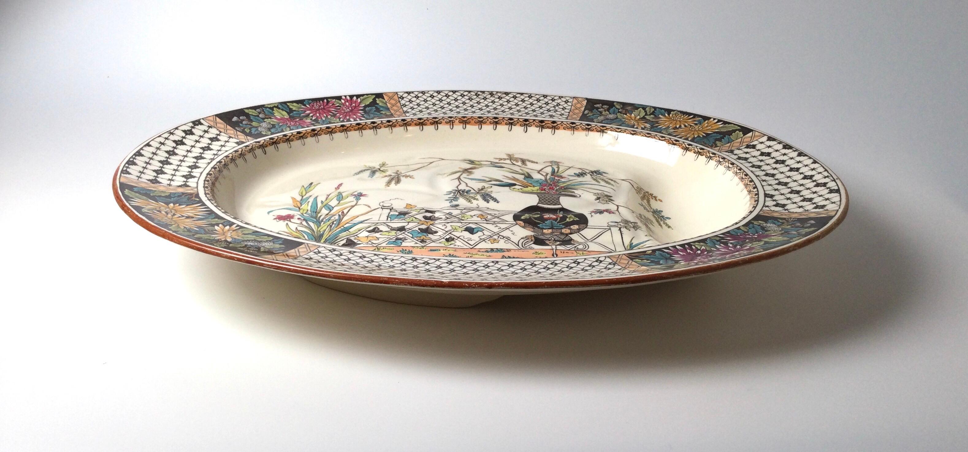 Oversized Aesthetic Period Copland Ironstone Chrysanthemum Pattern Meat Platter For Sale 5