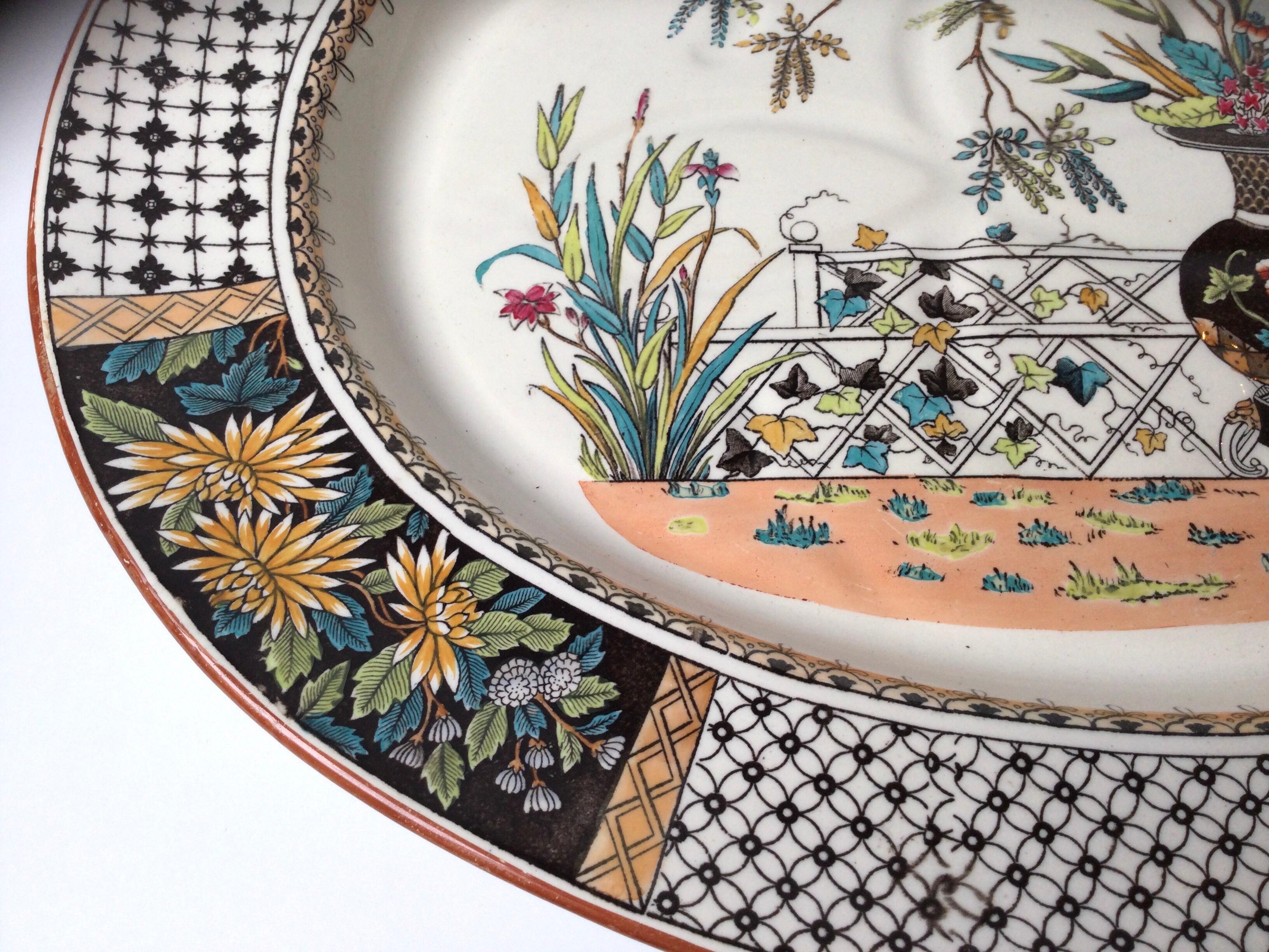 Oversized Aesthetic Period Copland Ironstone Chrysanthemum Pattern Meat Platter In Excellent Condition For Sale In Lambertville, NJ