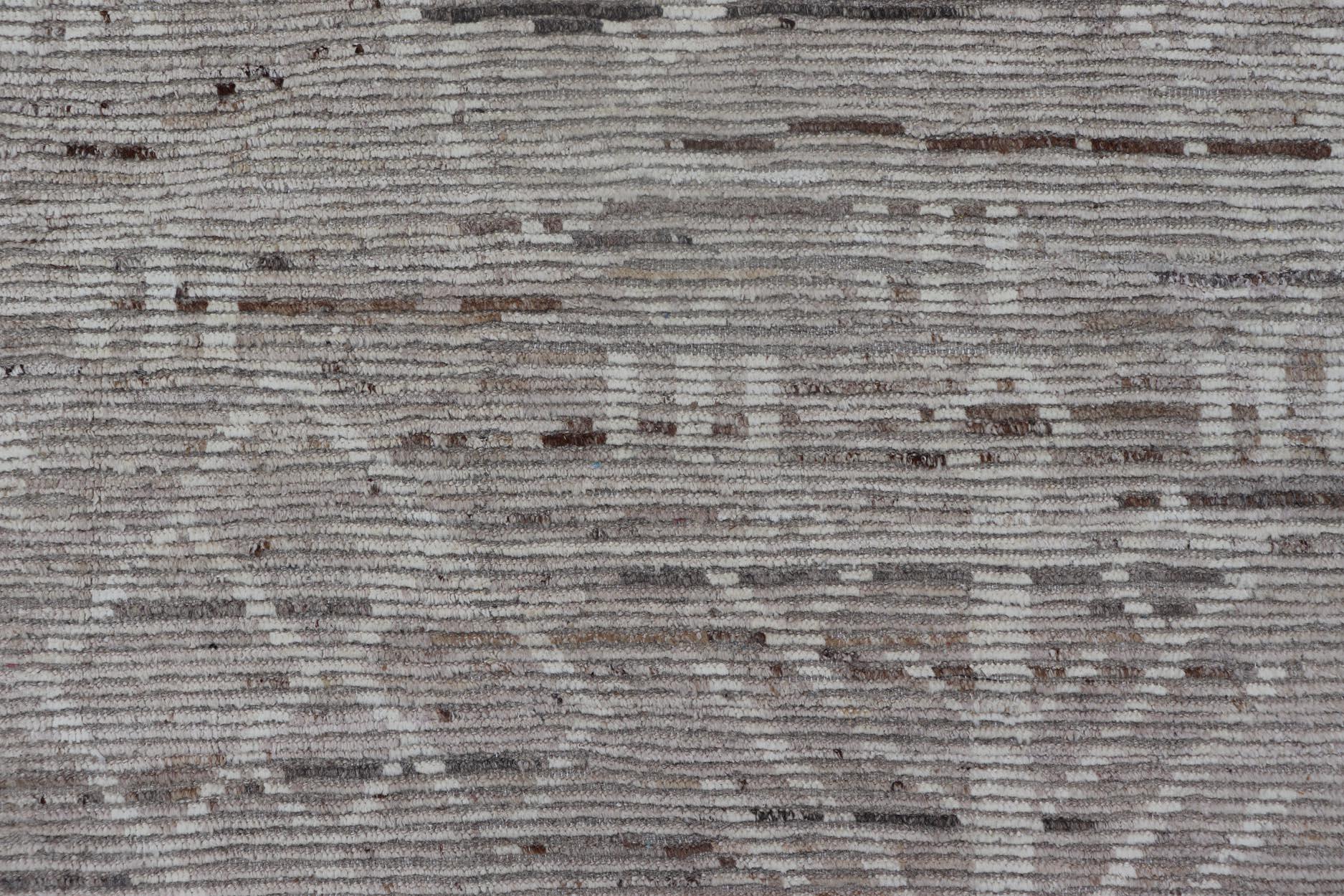 Alfombra afgana de gran tamaño, moderna, informal y abstracta, en tonos terrosos apagados 12'10 x 15'9 Lana en venta