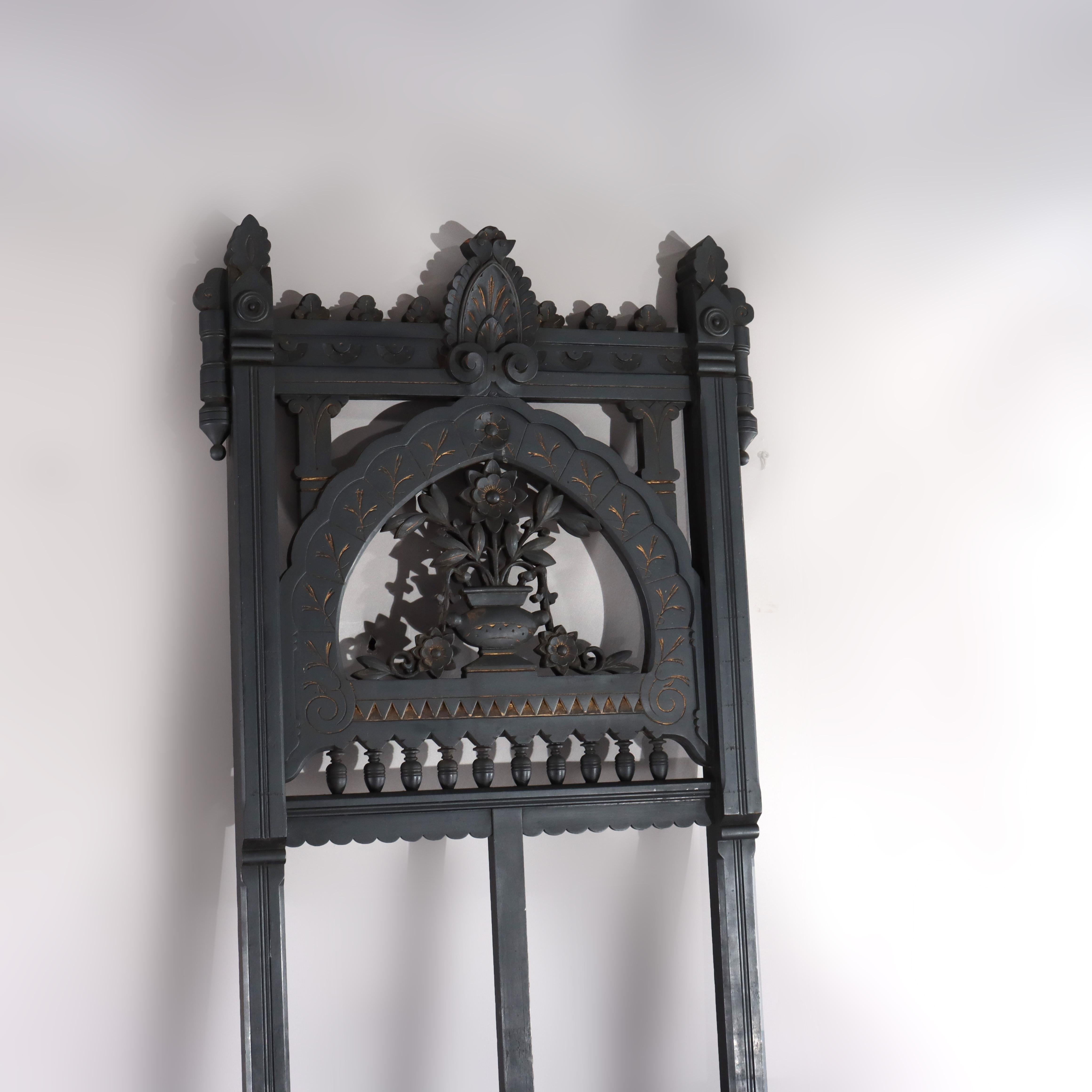 Antiguo caballete estético sobredimensionado con flores, ebonizado y dorado c1890 en venta 7