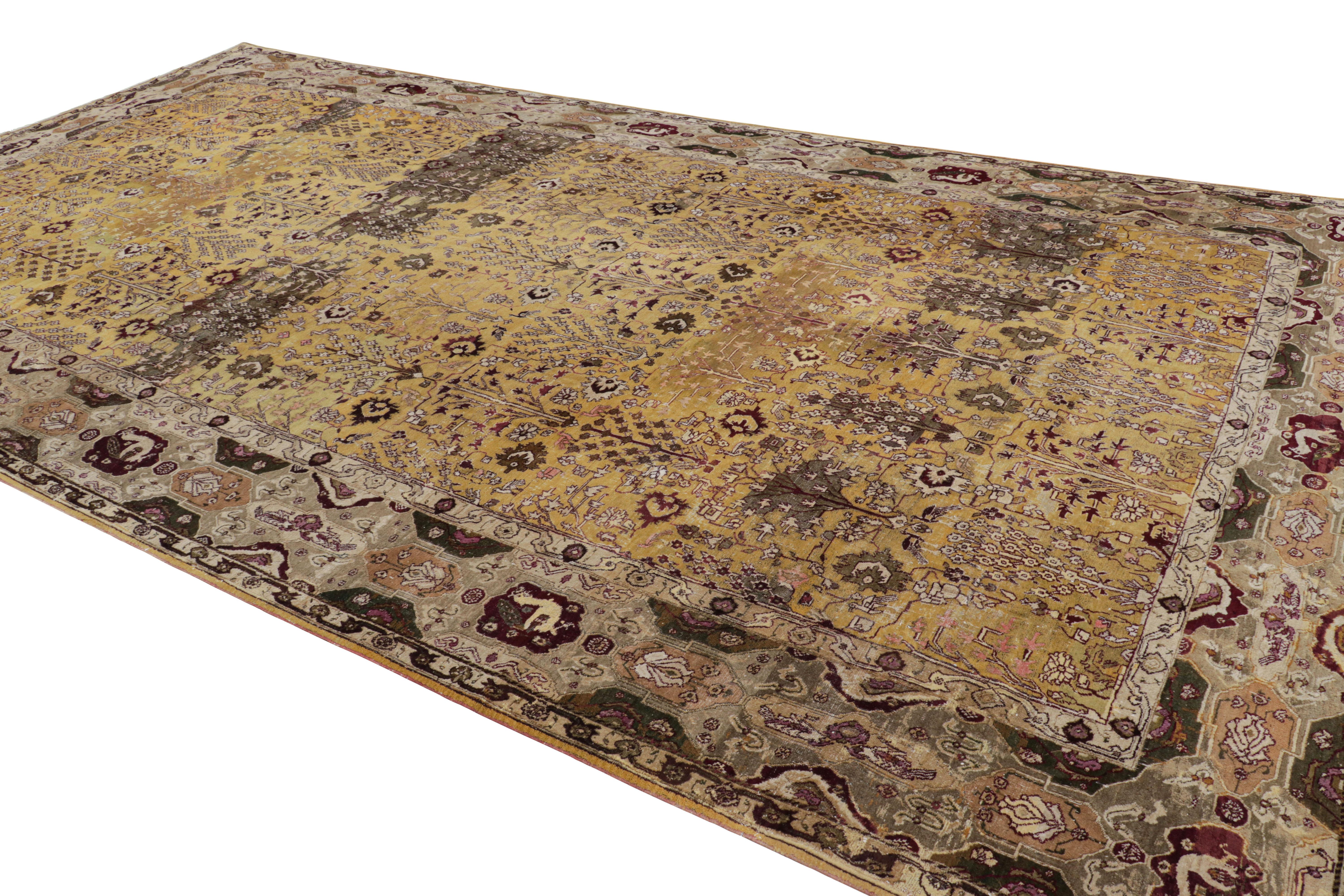 Oversized Antique Agra Rug in Gold with Floral Patterns - Rug & Kilim For Sale 2