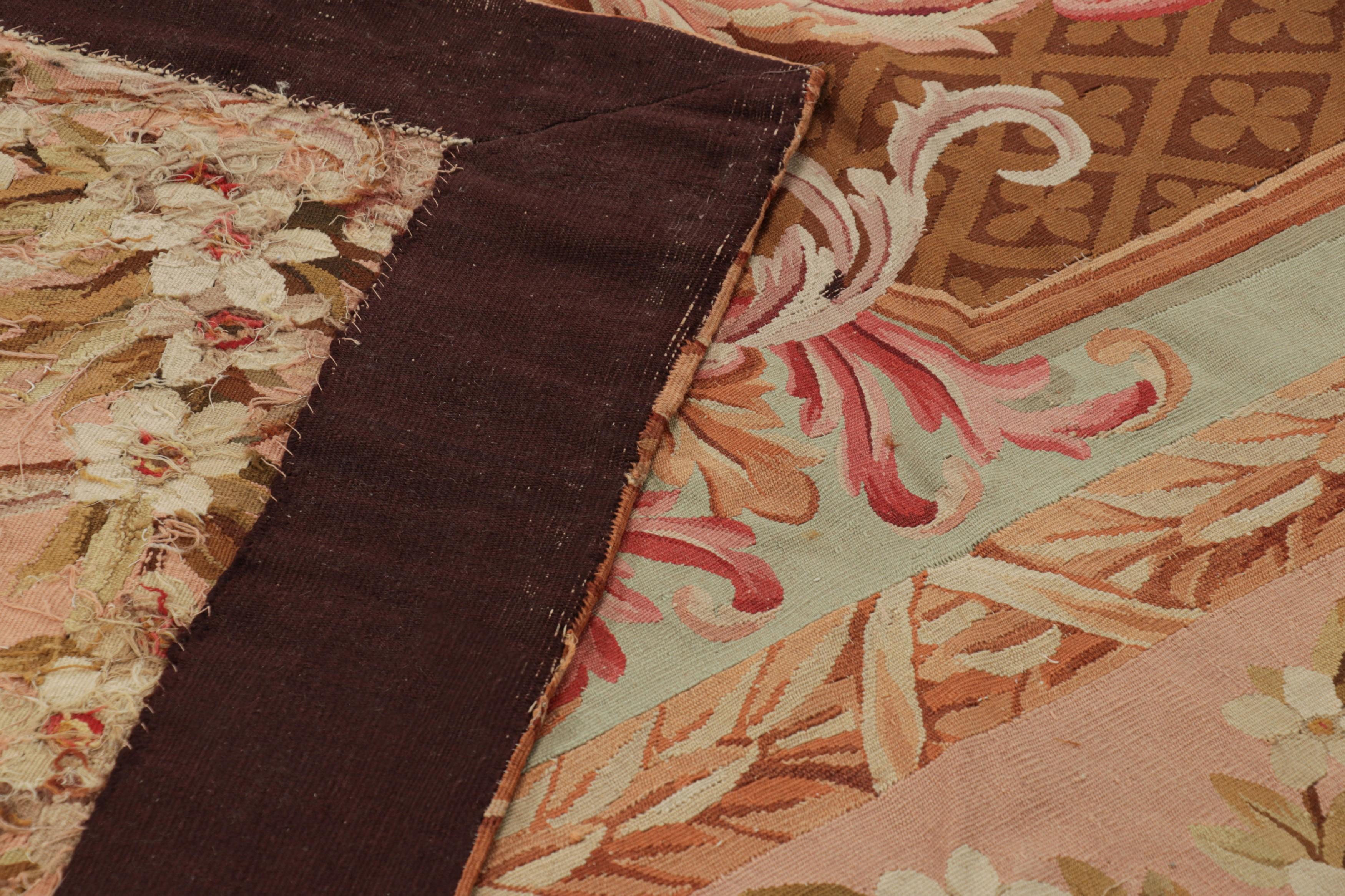 Übergroßer antiker Aubusson-Teppich, florales Medaillon in Creme und Rosa - Rug & Kilim im Angebot 2