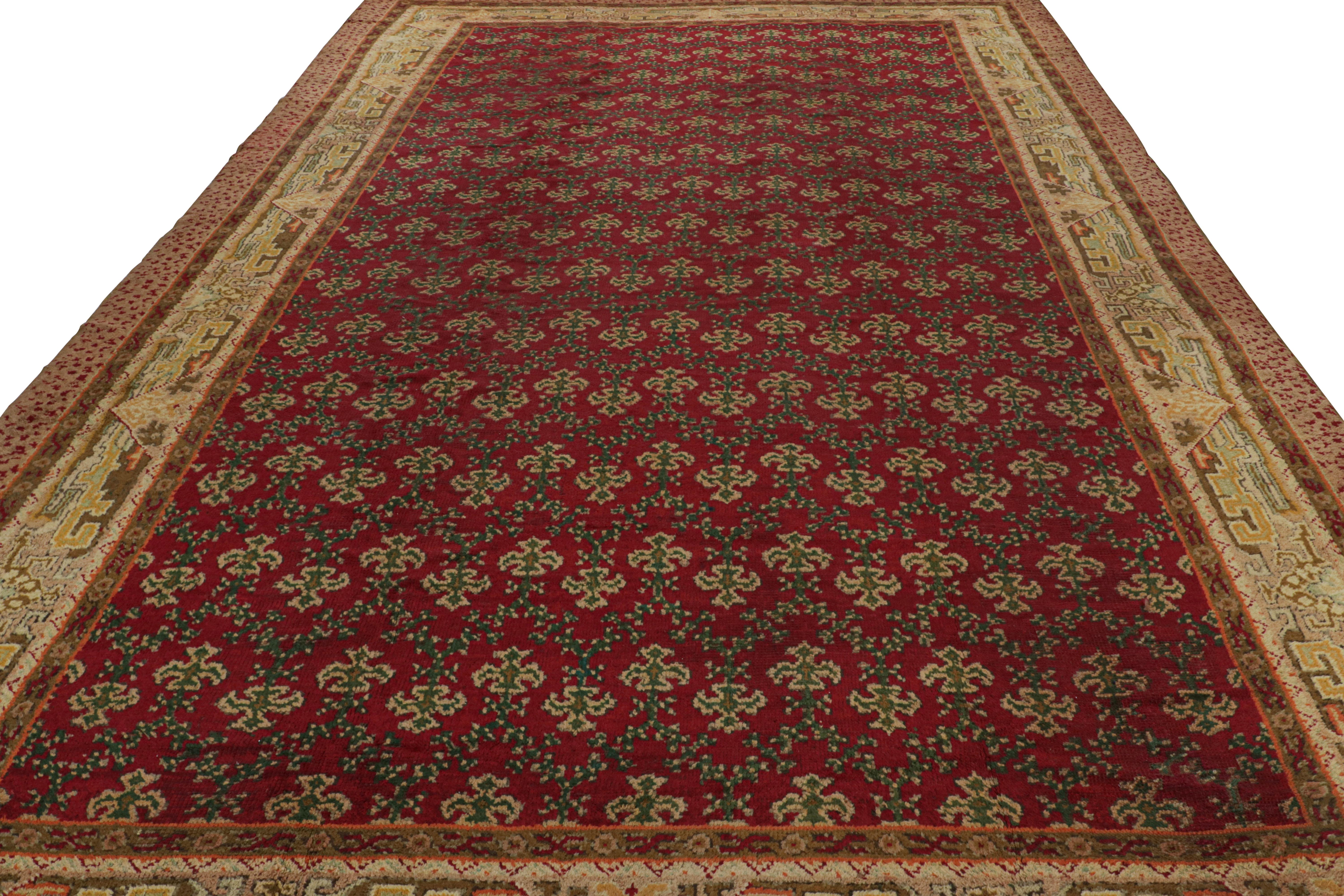 Übergroßer antiker Axminster-Teppich in Rot mit grünen Mustern (Englisch) im Angebot