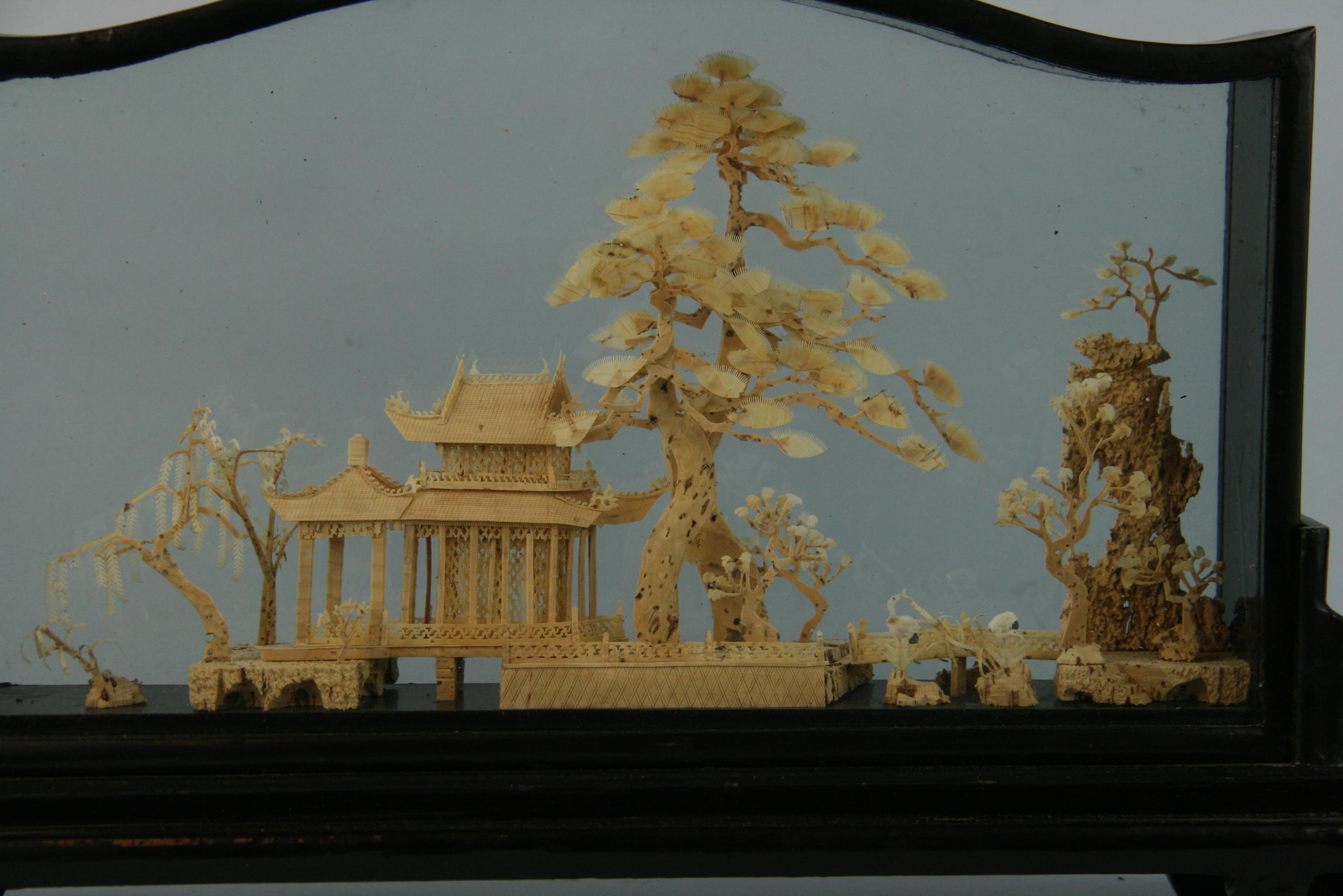 Antikes chinesisches Kork-Diorama in Übergröße im Zustand „Gut“ im Angebot in Douglas Manor, NY