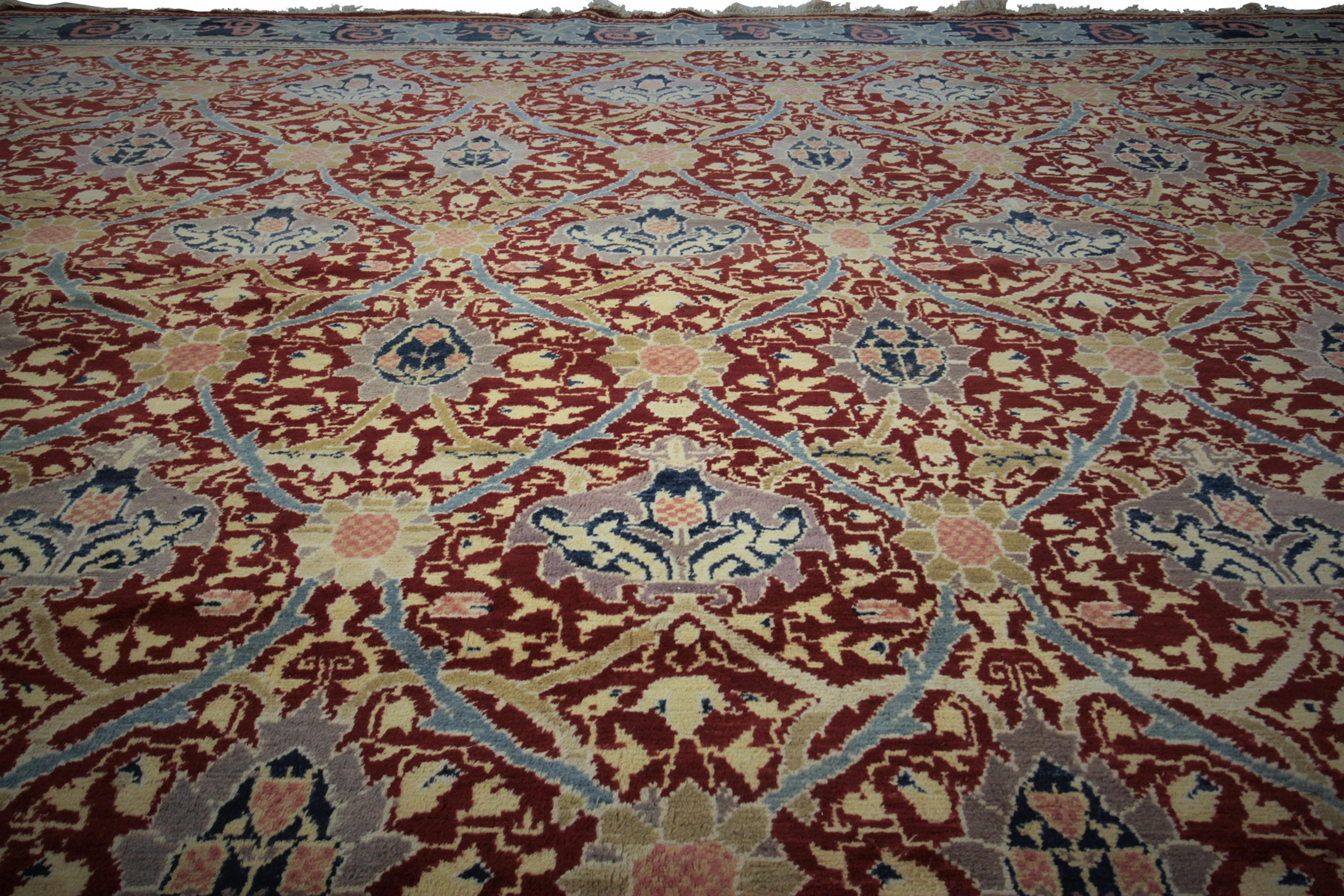 Übergroßer antiker Donegal Teppich Arts & Crafts Teppich Europäischer Jugendstil Teppich im Angebot 4
