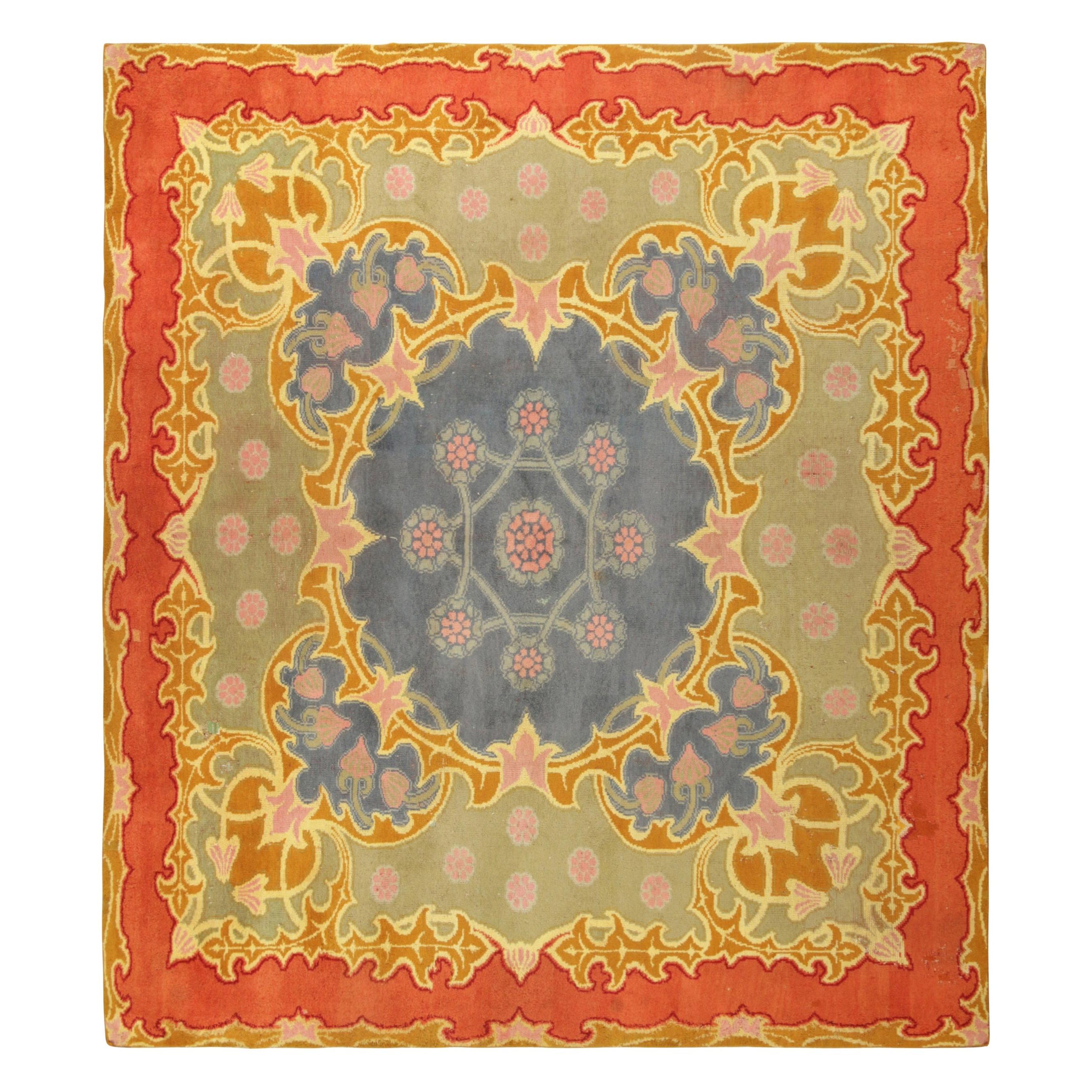 Übergroßer Antique French Art Nouveau Beige Teppich Floral Medallion - Rug & Kilm im Angebot