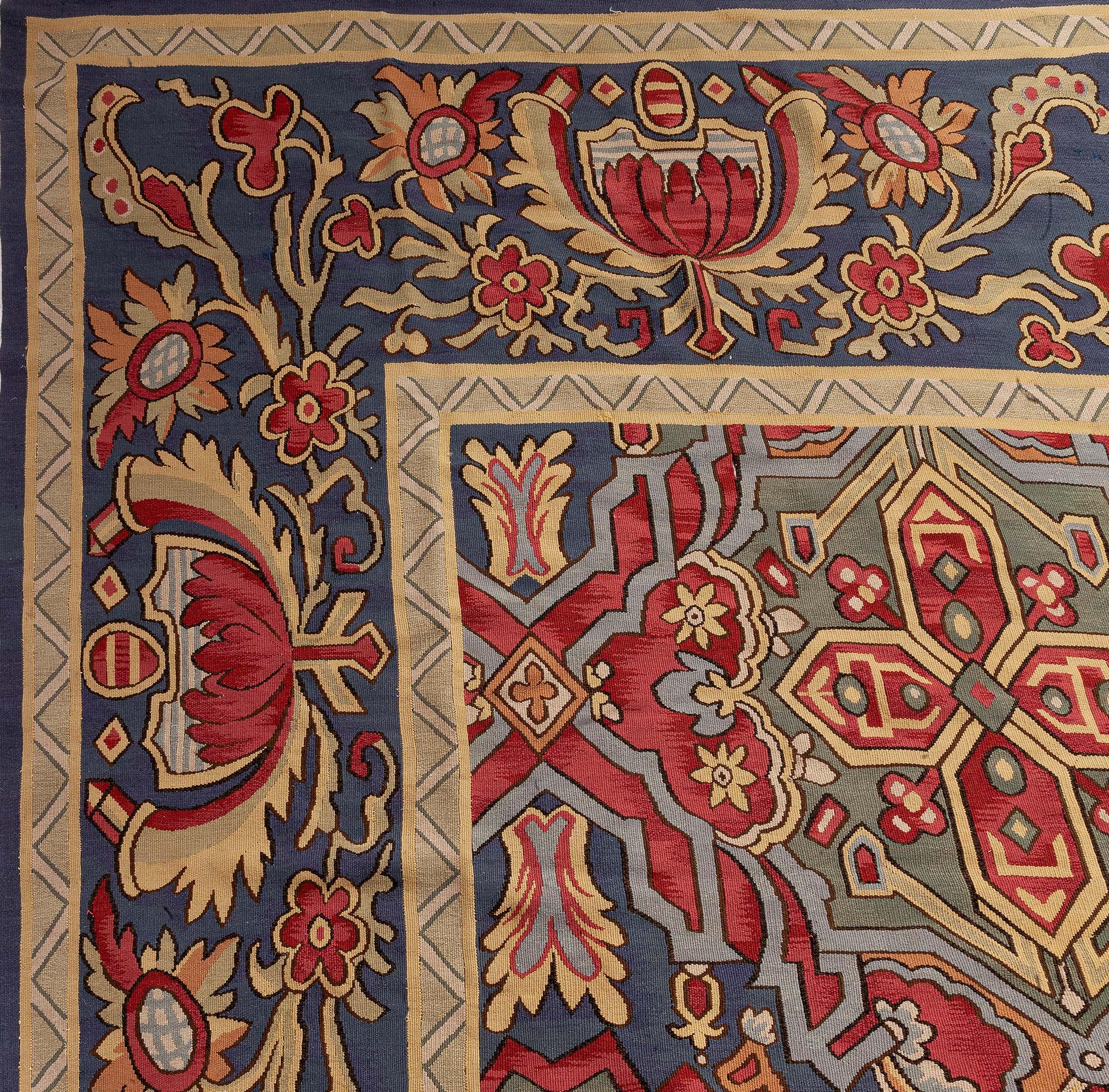 Doris Leslie Blauer übergroßer antiker französischer Aubusson-Wollteppich in Übergröße, handgefertigt im Angebot 3