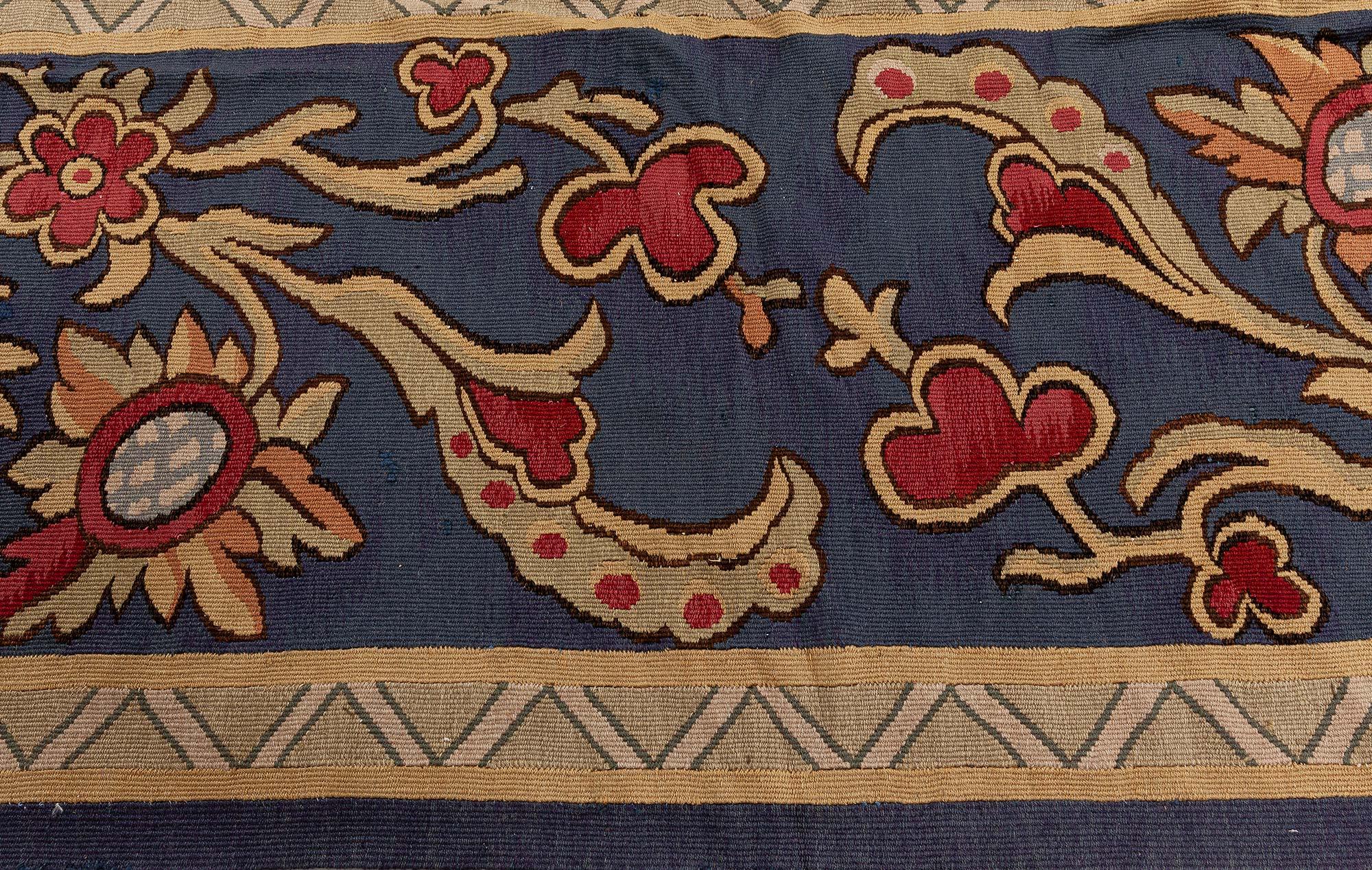 Doris Leslie Blauer übergroßer antiker französischer Aubusson-Wollteppich in Übergröße, handgefertigt im Angebot 2