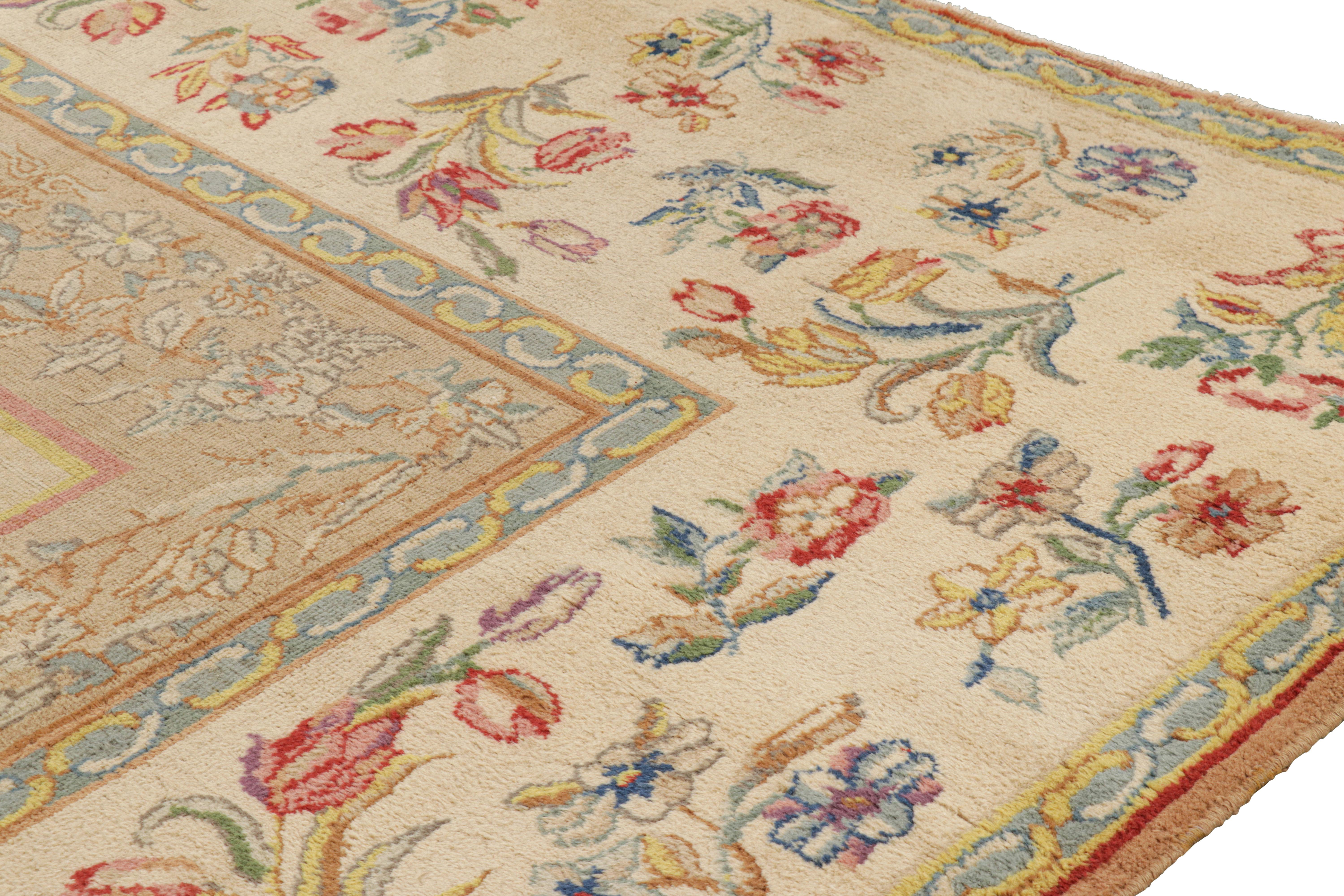 Art Deco Oversized Antique French Savonnerie Rug with Floral Patterns - Rug & Kilim For Sale