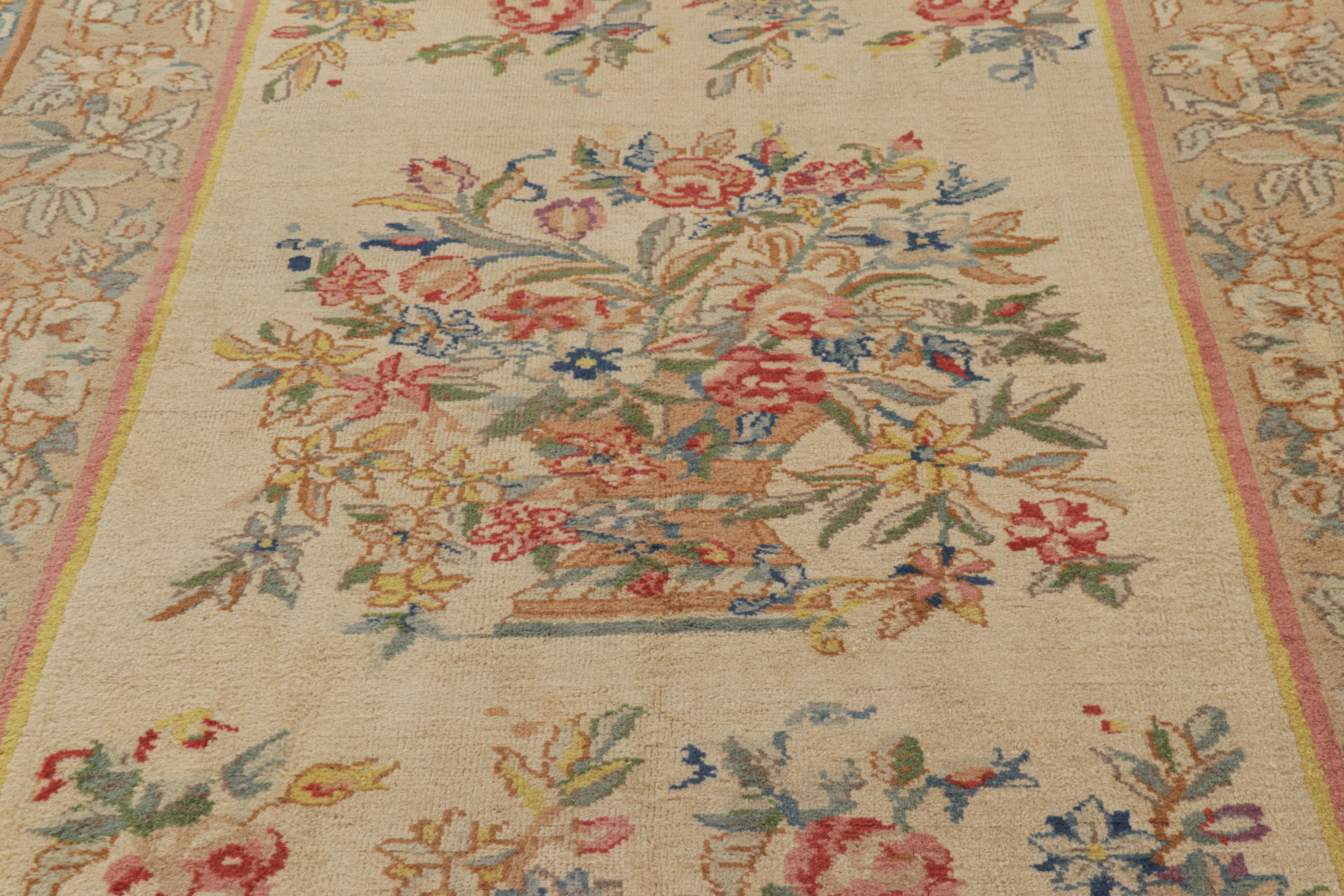 Early 20th Century Oversized Antique French Savonnerie Rug with Floral Patterns - Rug & Kilim For Sale
